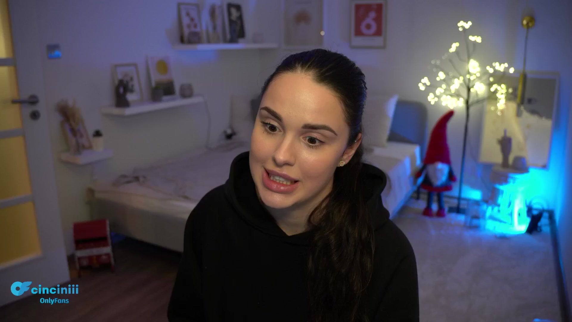 Gallery image thumbnail from NotYourNaomi's myfreecams stream on, 12/12/2024, 24:24 image 4 of 20