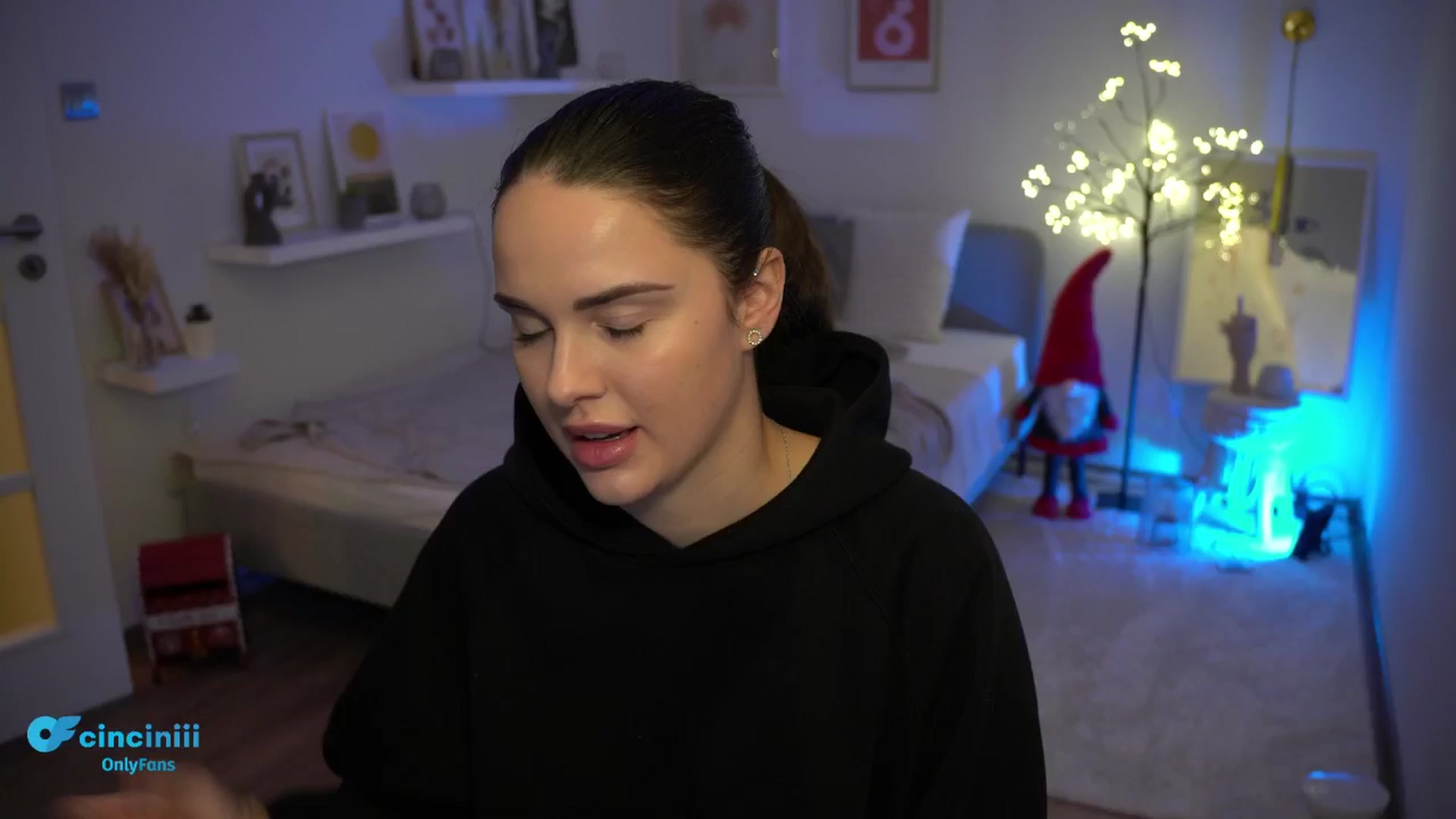 Gallery image thumbnail from NotYourNaomi's myfreecams stream on, 12/12/2024, 24:24 image 2 of 20