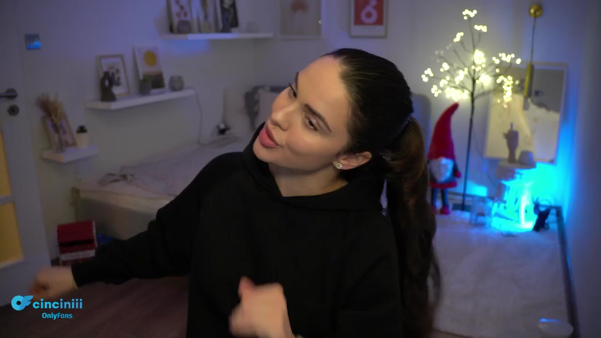 Gallery image thumbnail from NotYourNaomi's myfreecams stream on, 12/12/2024, 24:24 image 1 of 20