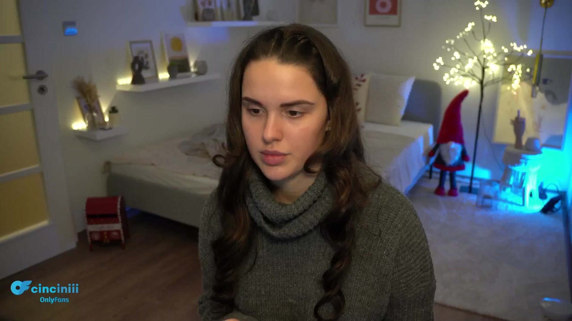 Gallery image thumbnail from NotYourNaomi's myfreecams stream on, 12/16/2024, 21:24 image 4 of 20
