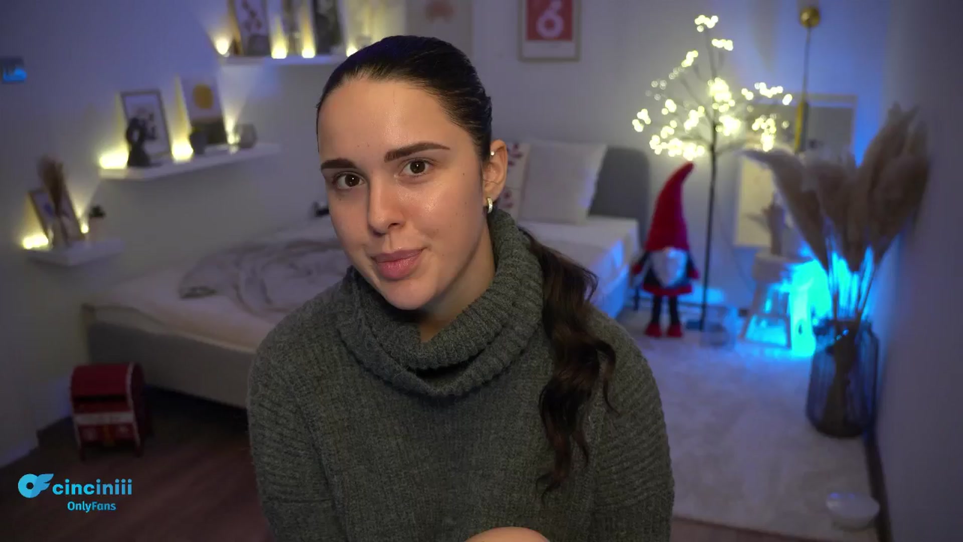Gallery image thumbnail from NotYourNaomi's myfreecams stream on, 12/29/2024, 21:15 image 5 of 20