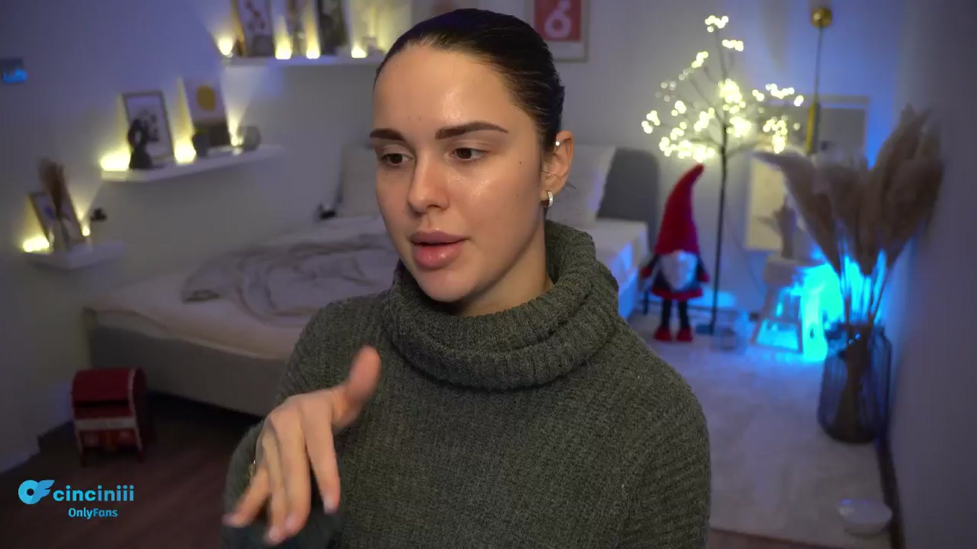Gallery image thumbnail from NotYourNaomi's myfreecams stream on, 12/29/2024, 21:15 image 2 of 20