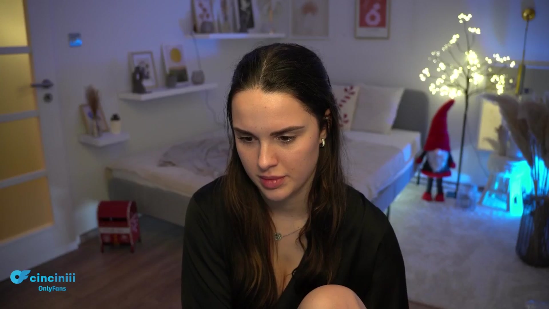 Gallery image thumbnail from NotYourNaomi's myfreecams stream on, 01/04/2025, 24:00 image 2 of 20