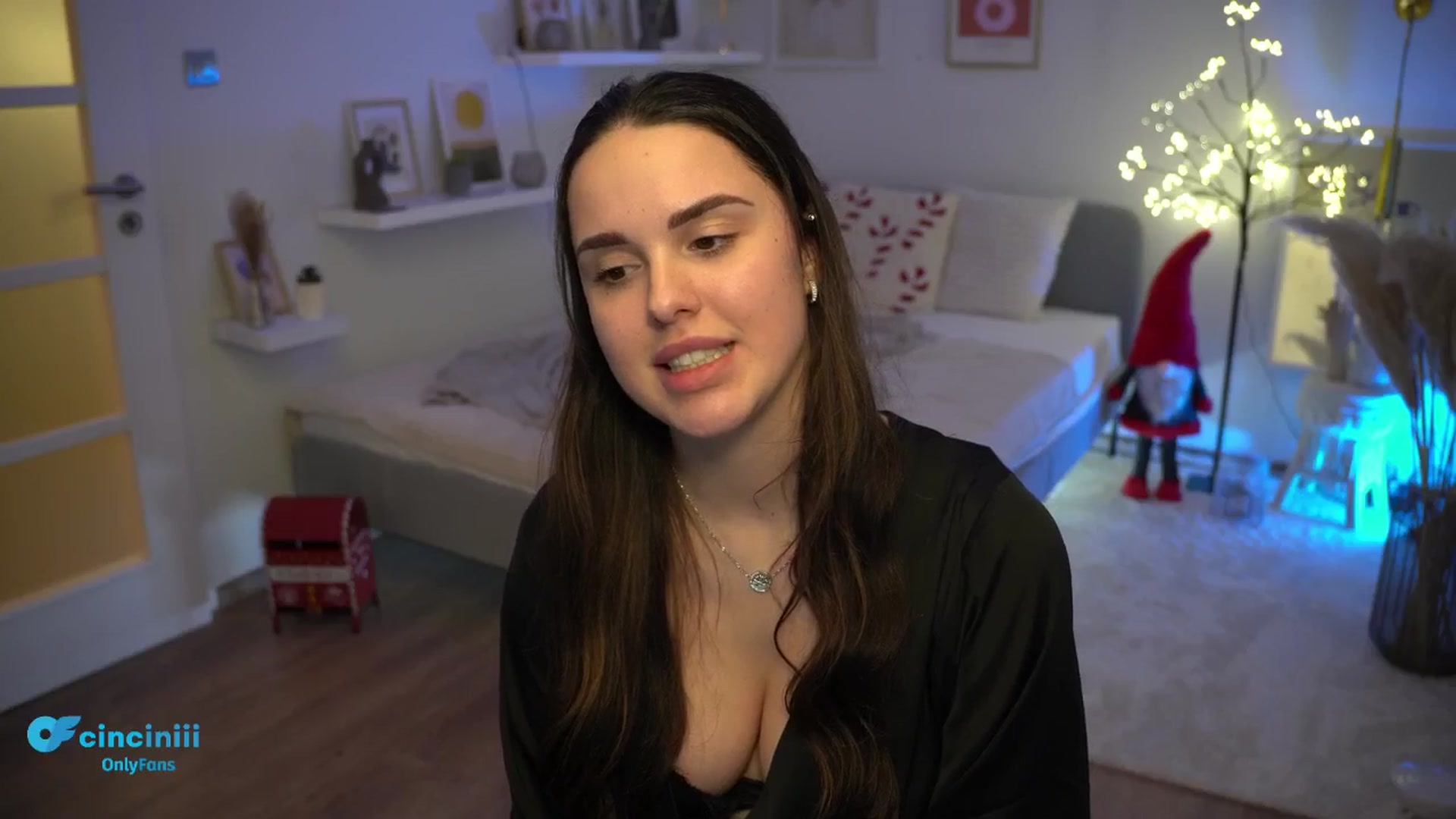 Gallery image thumbnail from NotYourNaomi's myfreecams stream on, 01/04/2025, 24:00 image 8 of 20