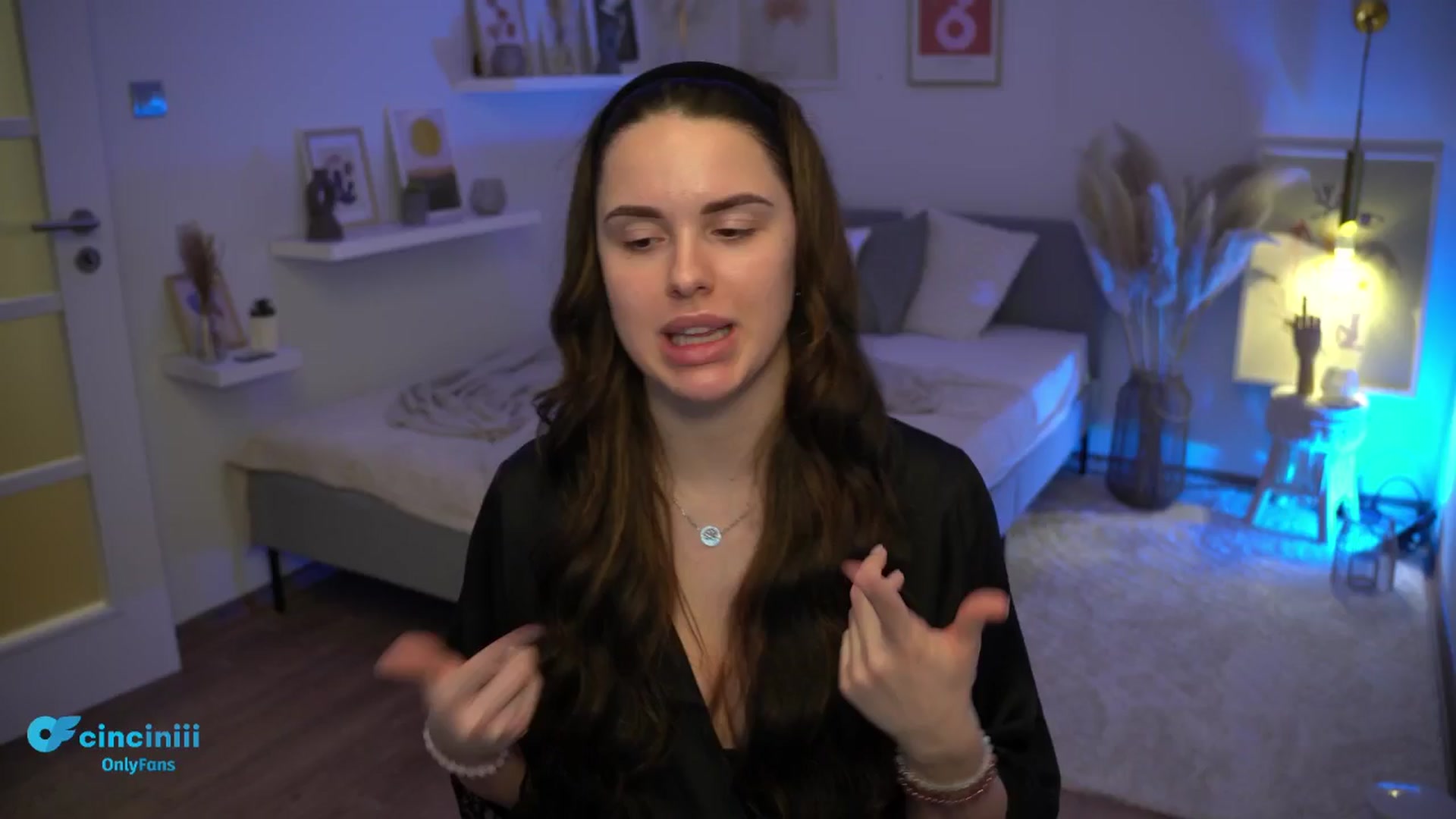 Gallery image thumbnail from NotYourNaomi's myfreecams stream on, 01/09/2025, 22:14 image 1 of 20
