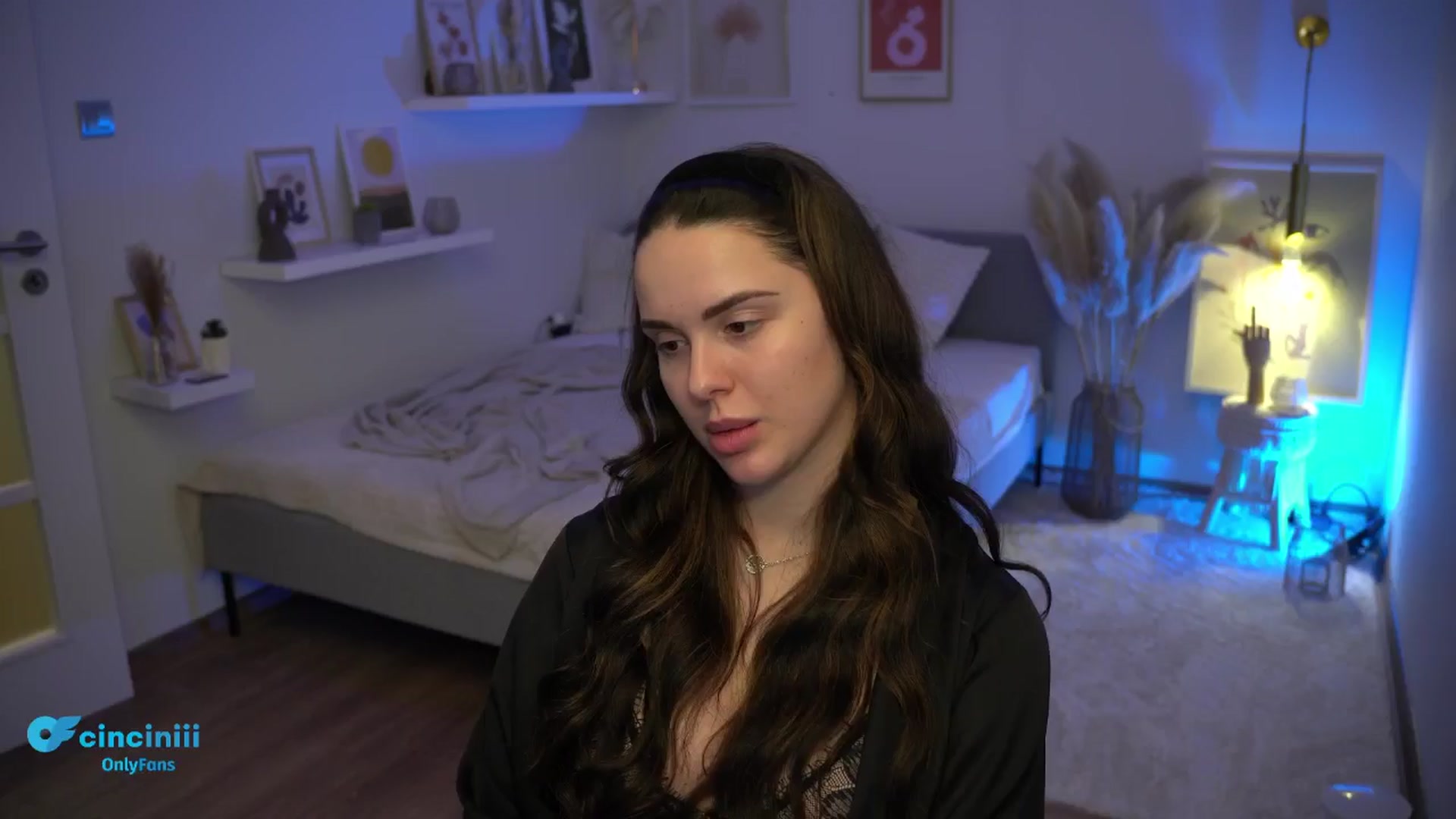 Gallery image thumbnail from NotYourNaomi's myfreecams stream on, 01/09/2025, 22:14 image 16 of 20