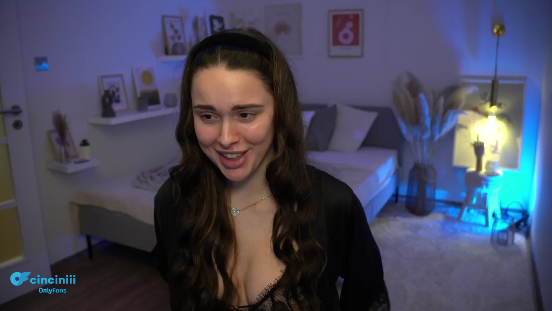 Gallery image thumbnail from NotYourNaomi's myfreecams stream on, 01/09/2025, 22:14 image 8 of 20