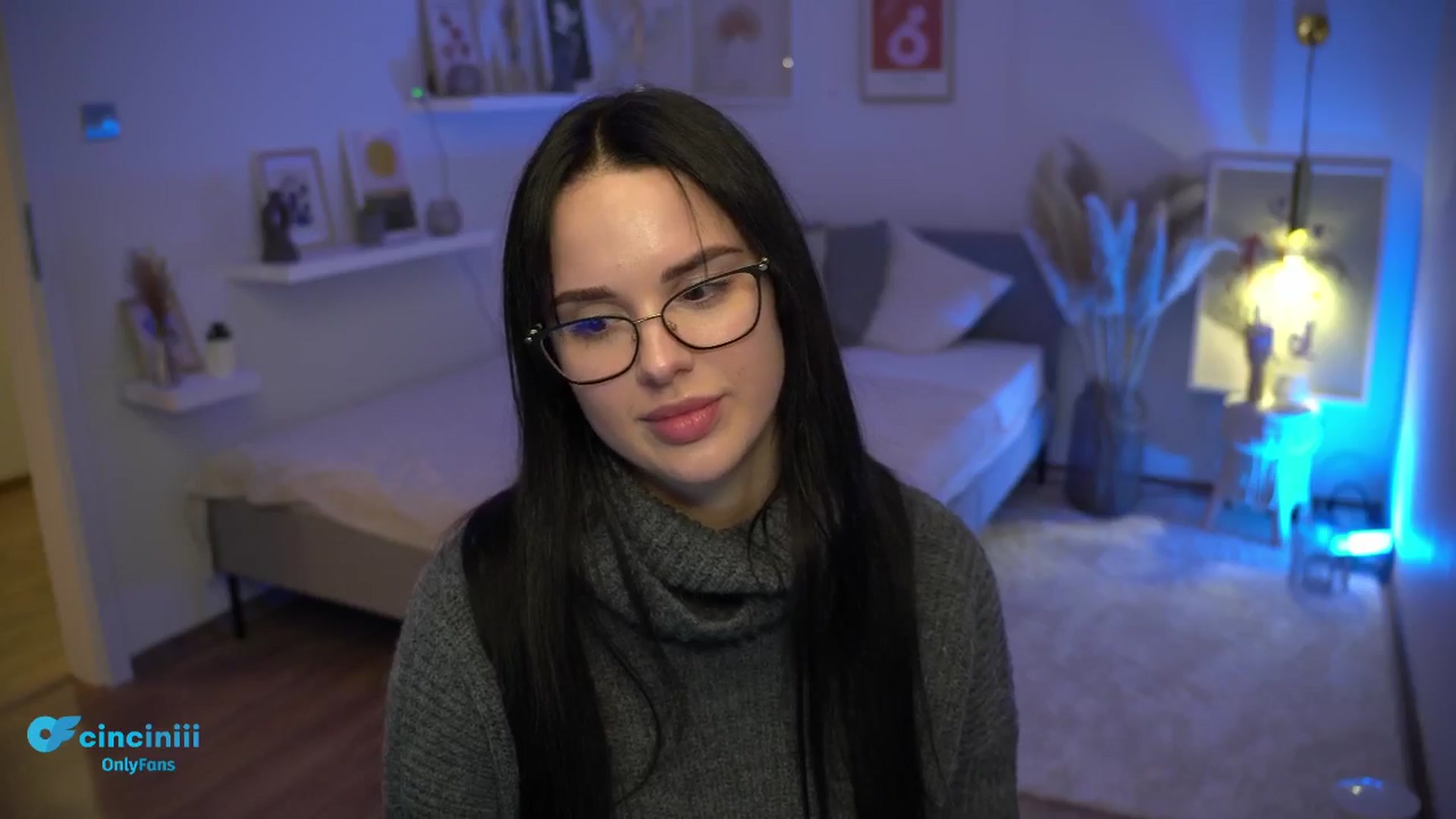 Gallery image thumbnail from NotYourNaomi's myfreecams stream on, 01/15/2025, 23:31 image 13 of 20