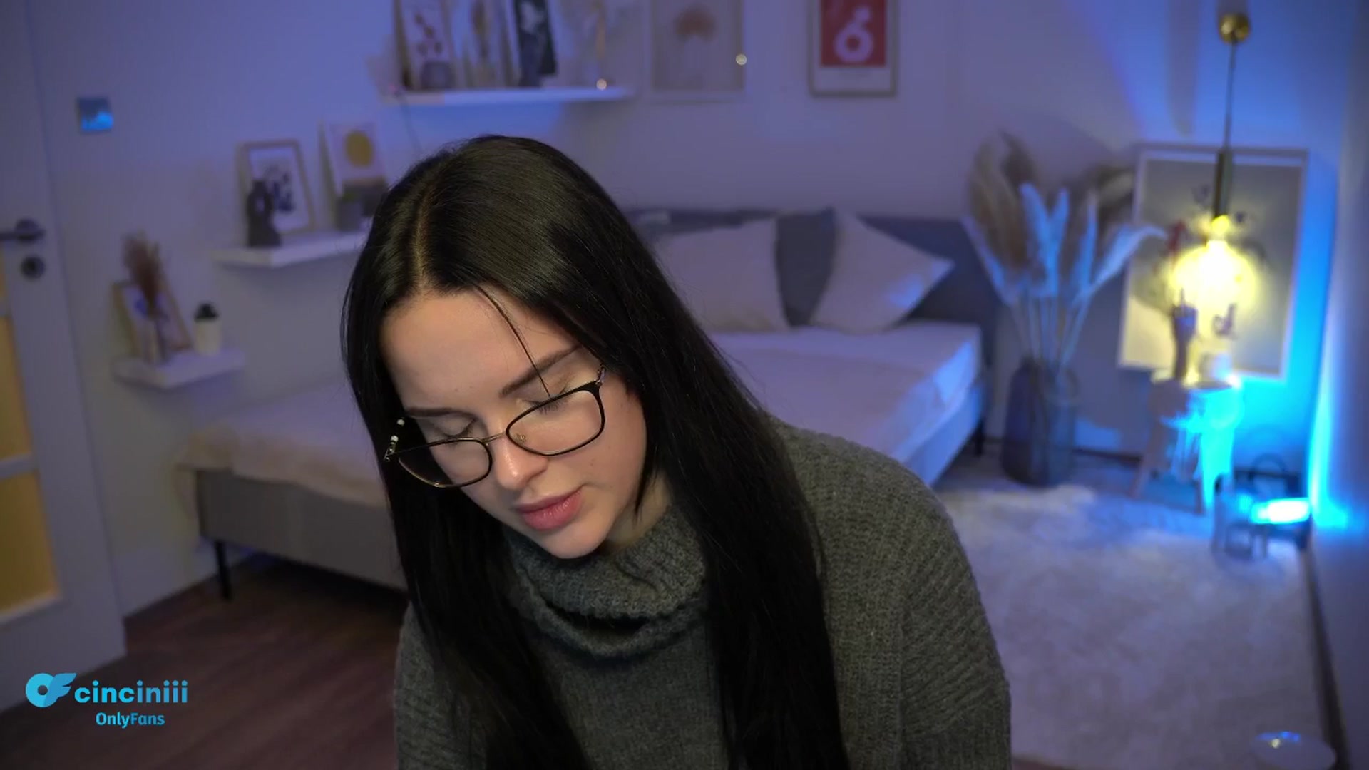 Gallery image thumbnail from NotYourNaomi's myfreecams stream on, 01/15/2025, 23:31 image 18 of 20