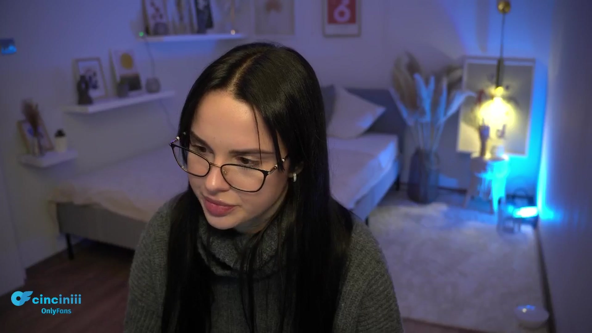 Gallery image thumbnail from NotYourNaomi's myfreecams stream on, 01/15/2025, 23:31 image 7 of 20