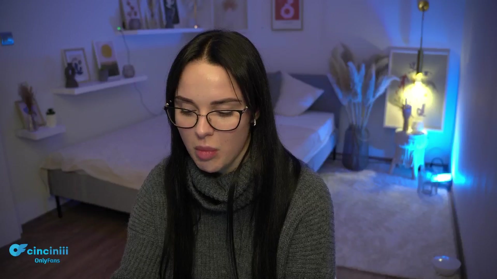Gallery image thumbnail from NotYourNaomi's myfreecams stream on, 01/15/2025, 23:31 image 9 of 20