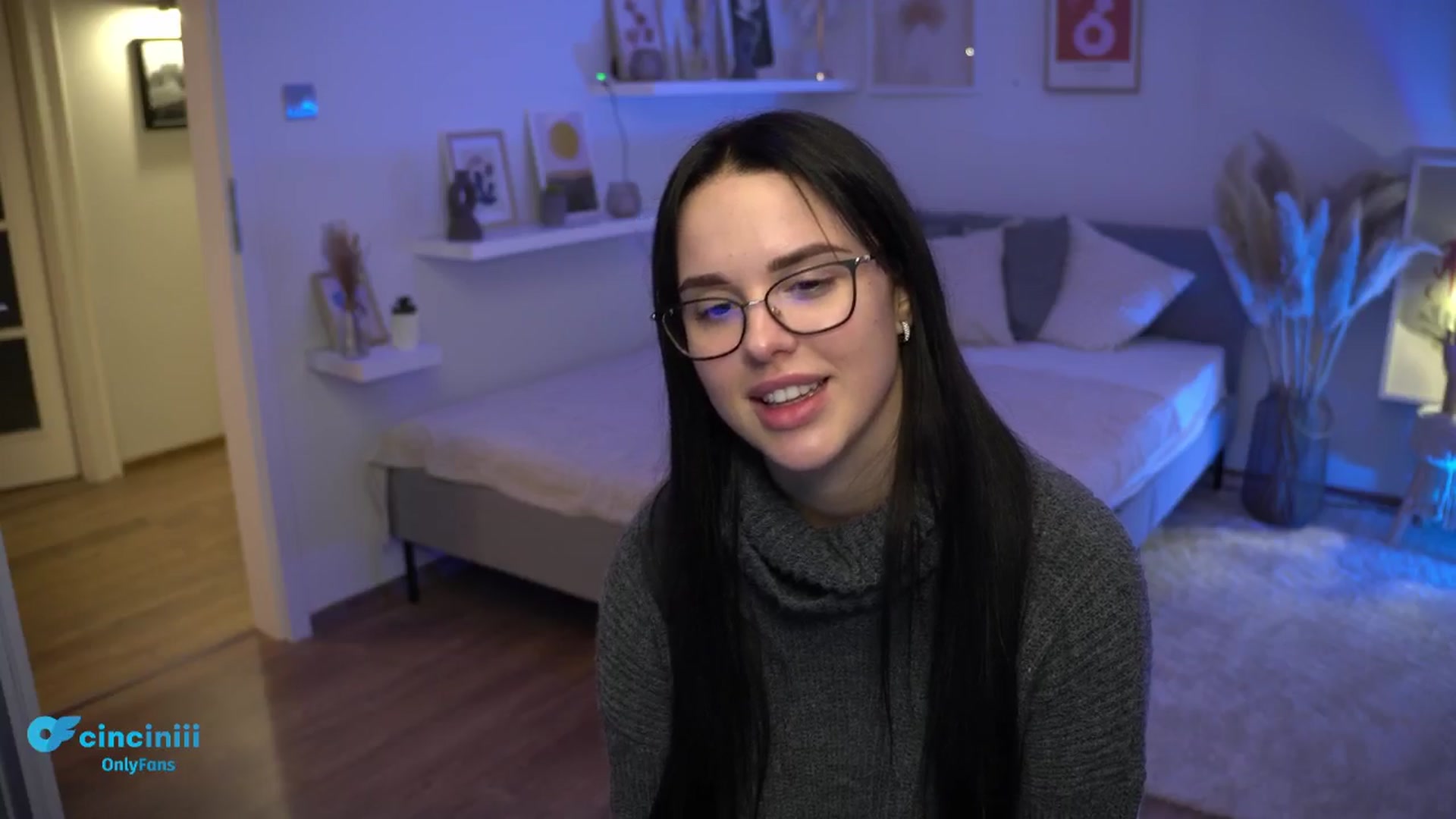 Gallery image thumbnail from NotYourNaomi's myfreecams stream on, 01/16/2025, 24:53 image 18 of 20