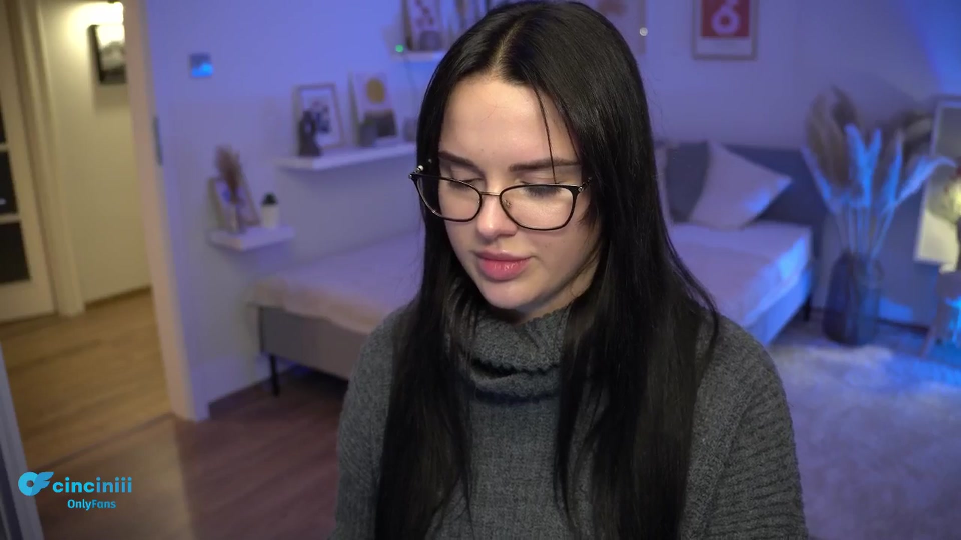 Gallery image thumbnail from NotYourNaomi's myfreecams stream on, 01/16/2025, 24:53 image 2 of 20