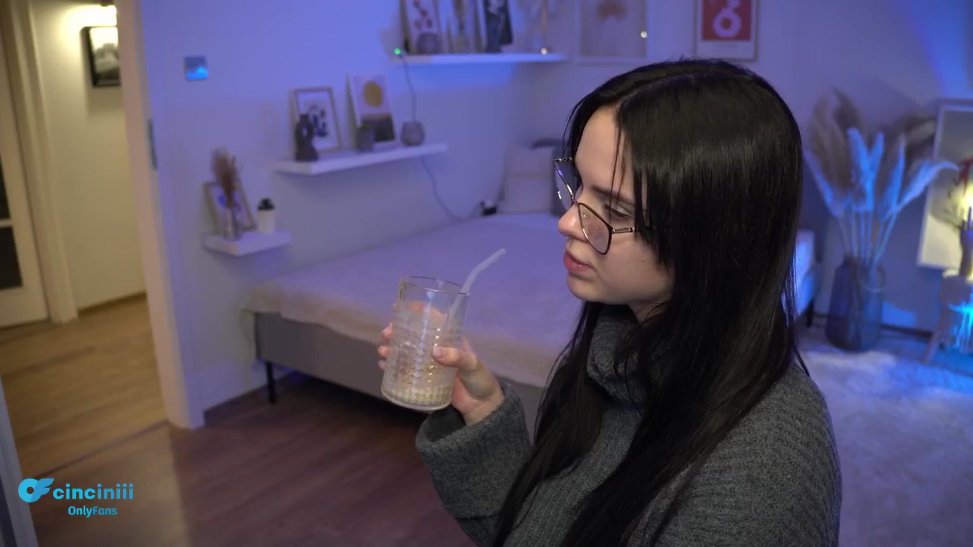 Gallery image thumbnail from NotYourNaomi's myfreecams stream on, 01/16/2025, 24:53 image 14 of 20