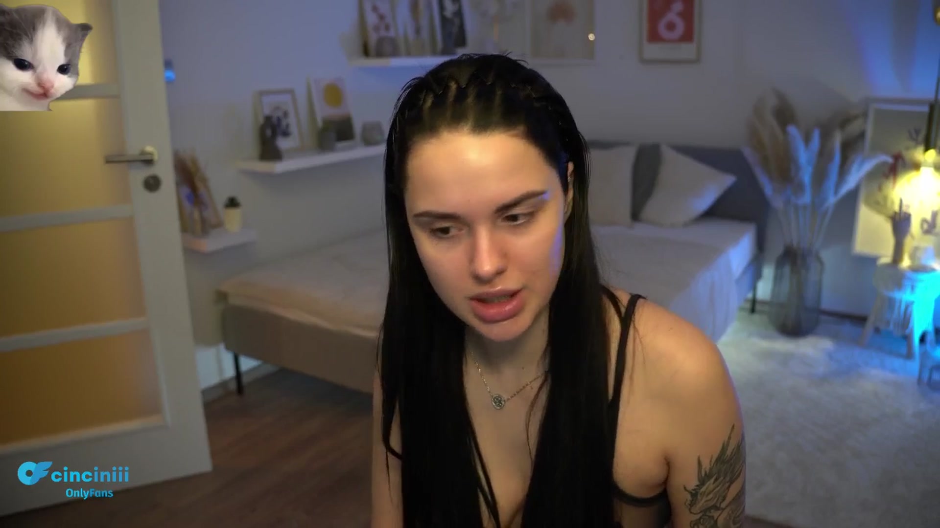 Gallery image thumbnail from NotYourNaomi's myfreecams stream on, 01/19/2025, 21:59 image 20 of 20