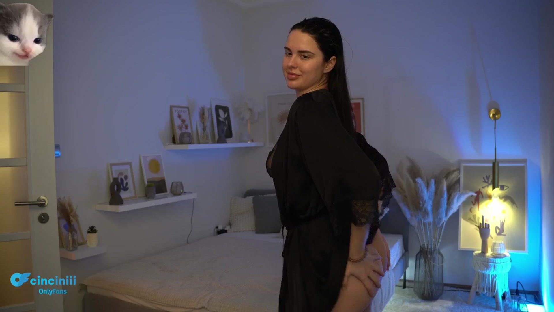 Gallery image thumbnail from NotYourNaomi's myfreecams stream on, 01/19/2025, 21:59 image 10 of 20