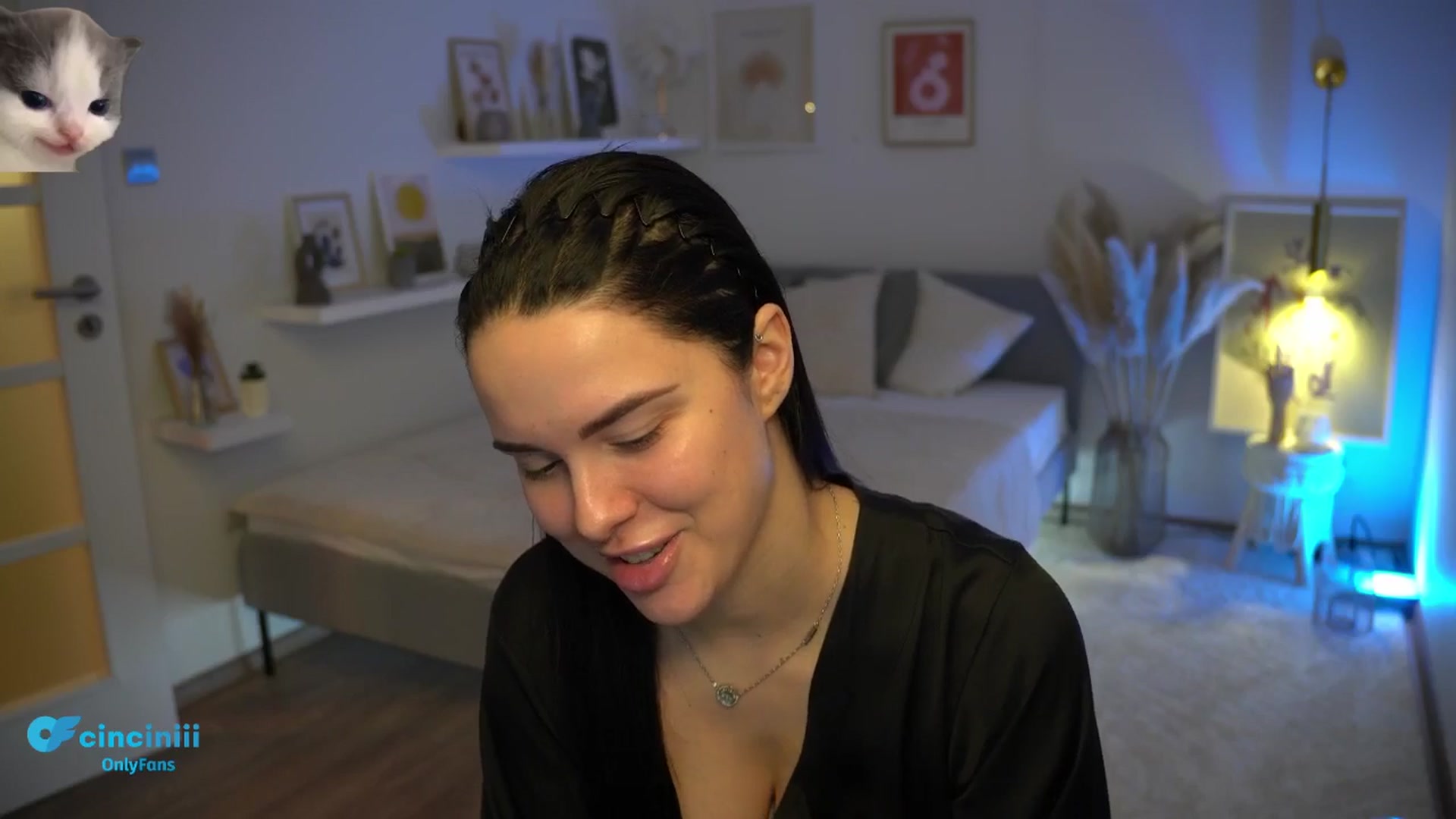 Gallery image thumbnail from NotYourNaomi's myfreecams stream on, 01/19/2025, 21:59 image 2 of 20