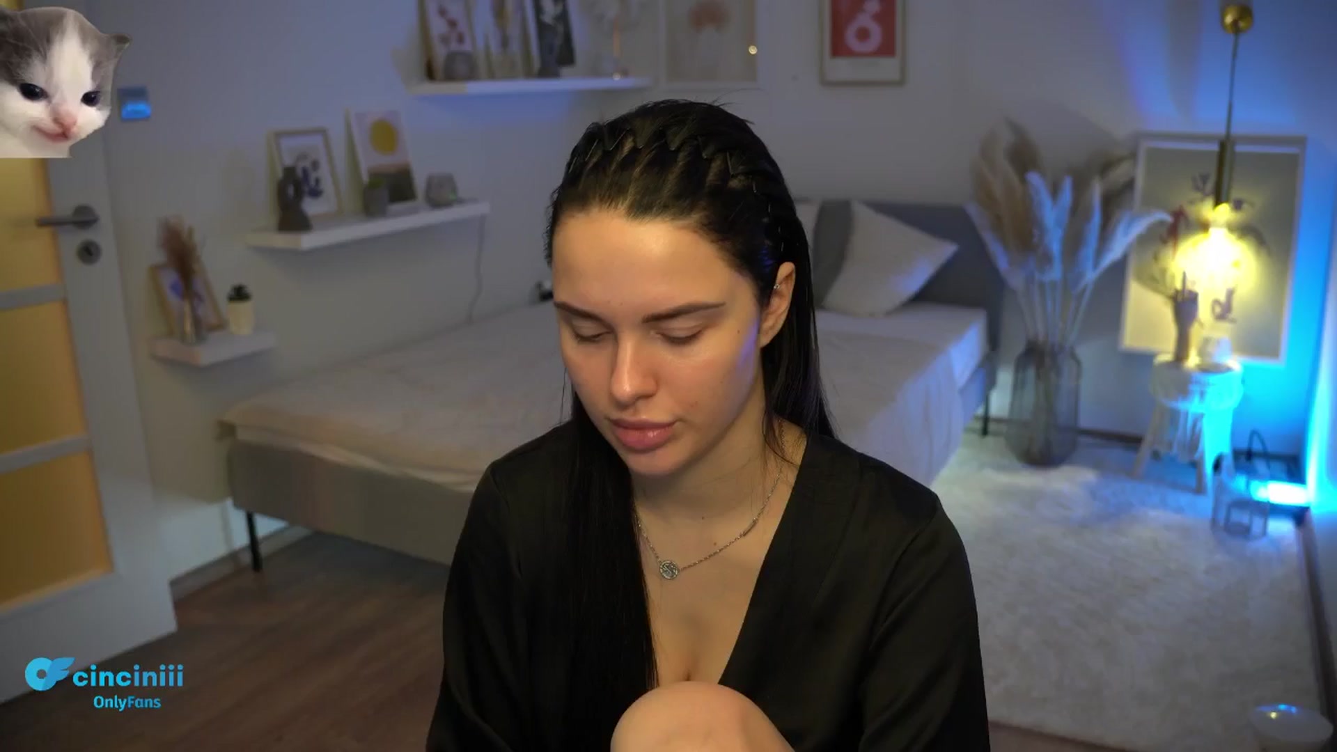 Gallery image thumbnail from NotYourNaomi's myfreecams stream on, 01/19/2025, 21:59 image 1 of 20