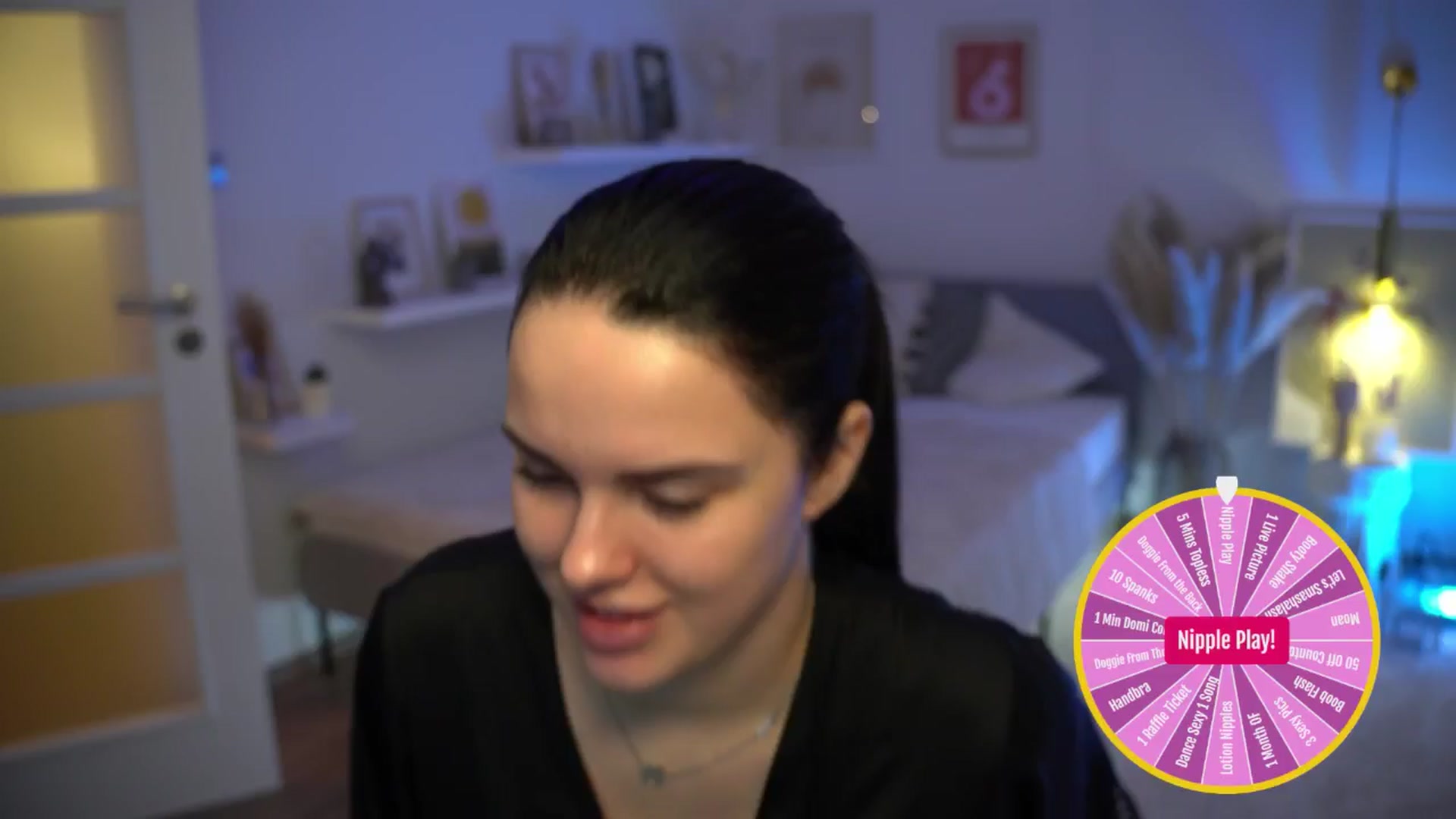 Gallery image thumbnail from NotYourNaomi's myfreecams stream on, 01/20/2025, 20:18 image 19 of 20