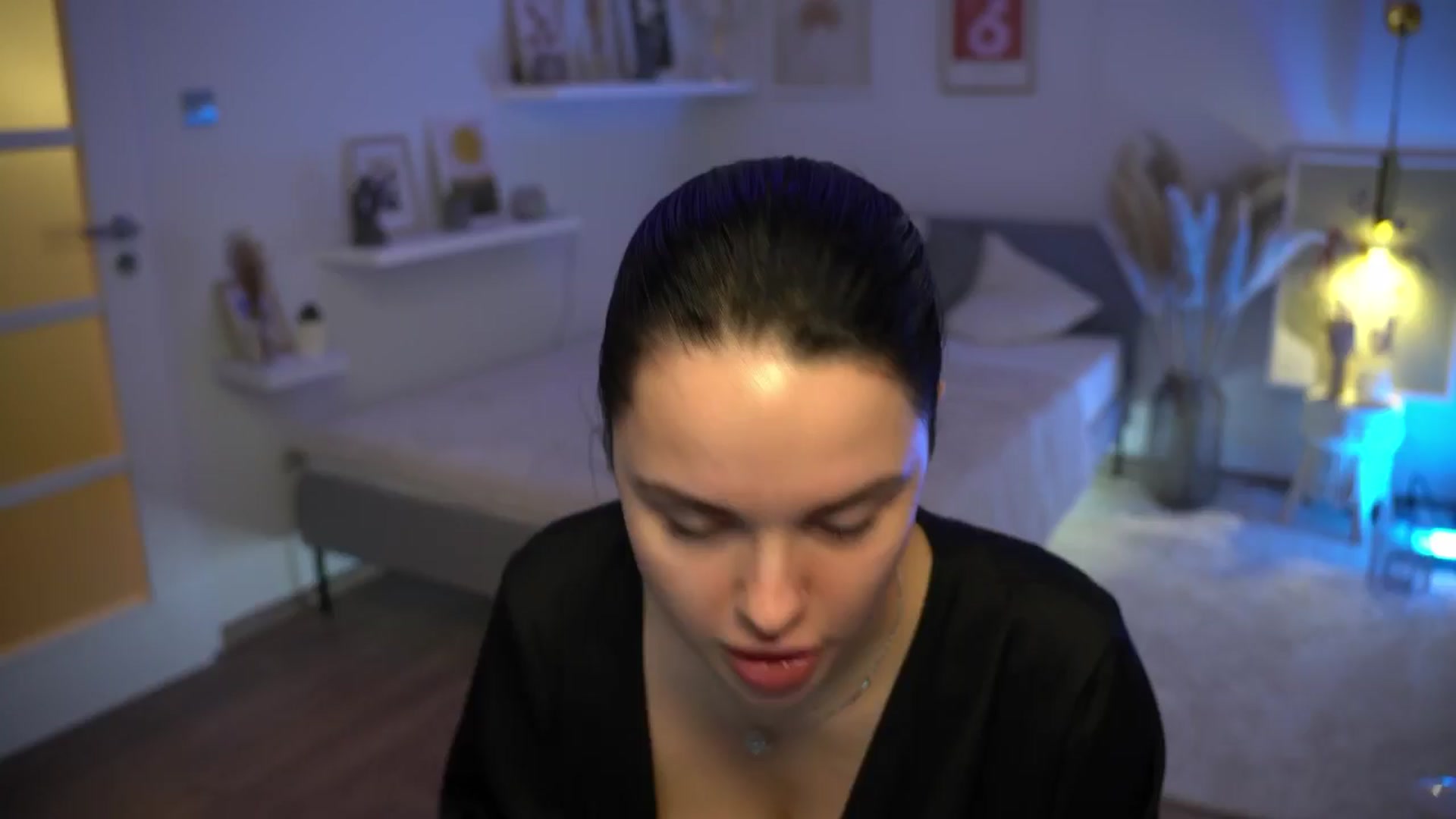 Gallery image thumbnail from NotYourNaomi's myfreecams stream on, 01/20/2025, 20:18 image 7 of 20