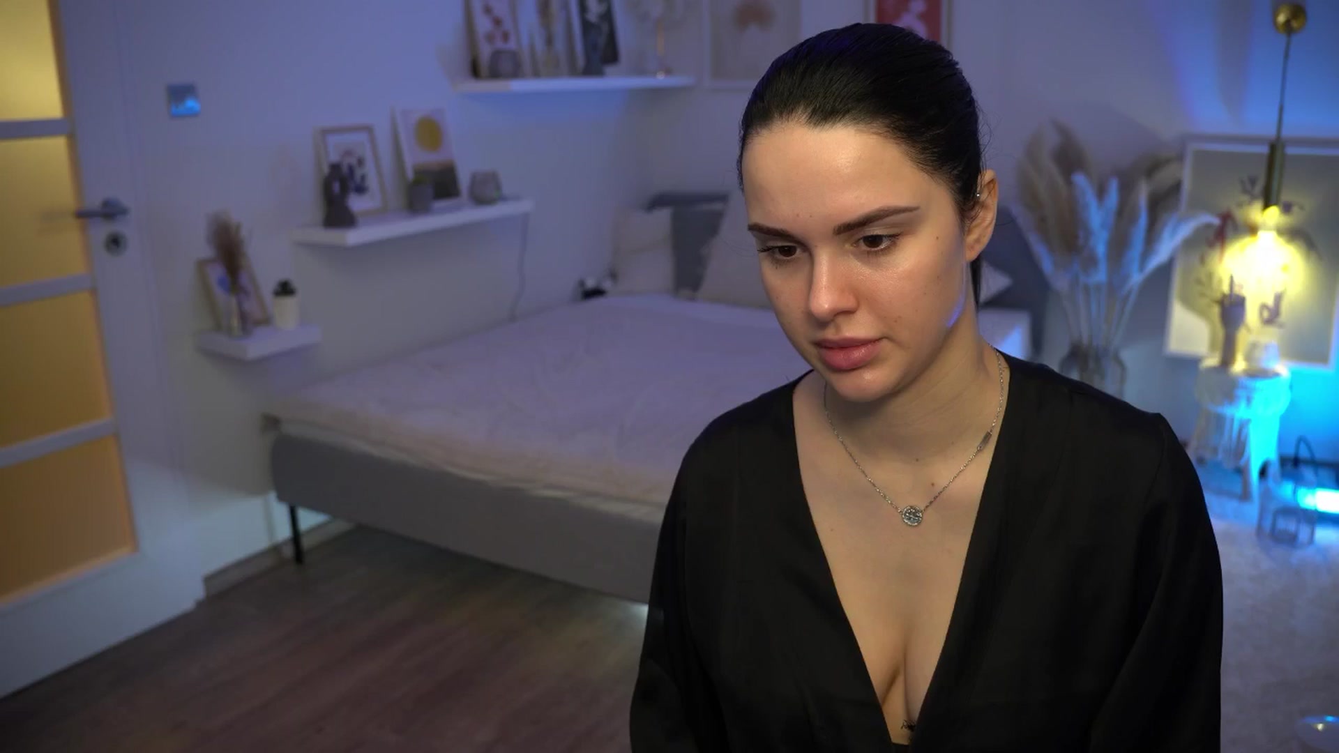 Gallery image thumbnail from NotYourNaomi's myfreecams stream on, 01/20/2025, 20:18 image 1 of 20