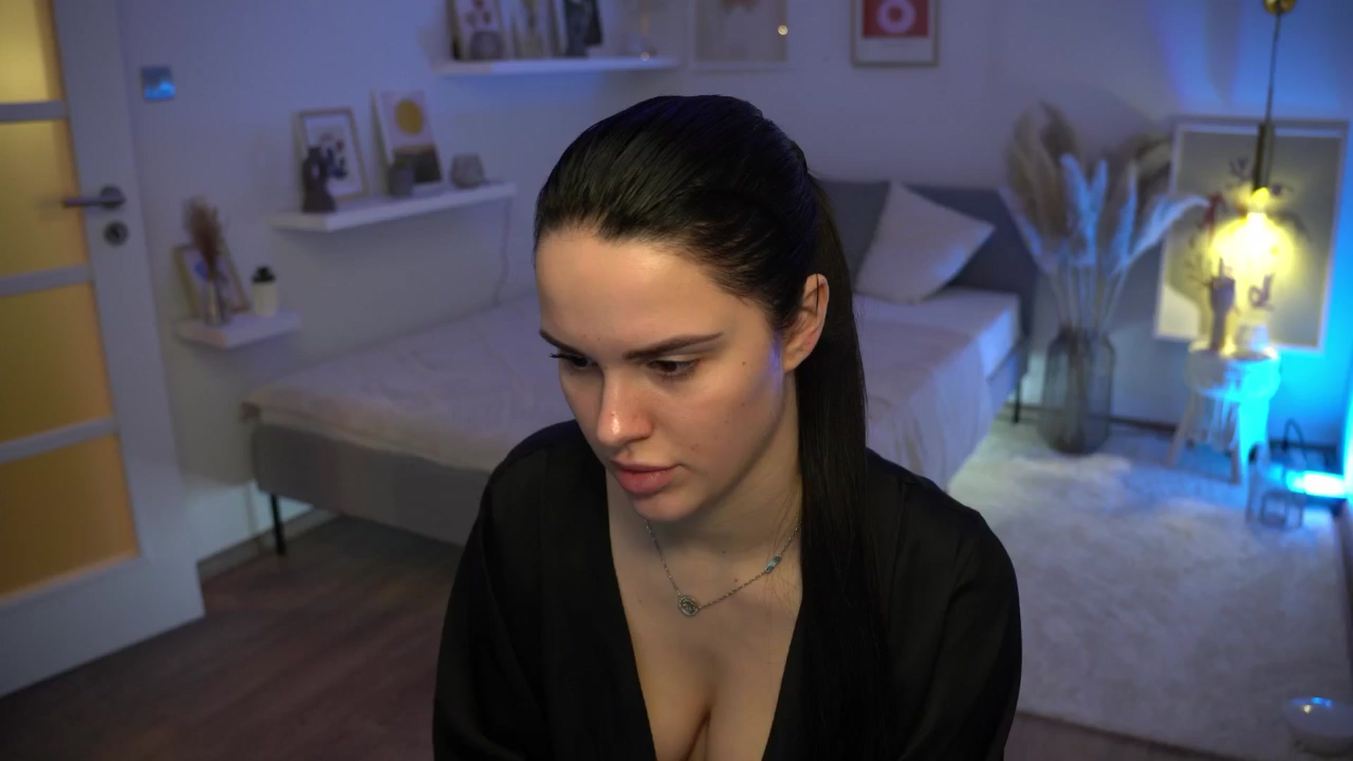 Gallery image thumbnail from NotYourNaomi's myfreecams stream on, 01/20/2025, 22:00 image 15 of 20