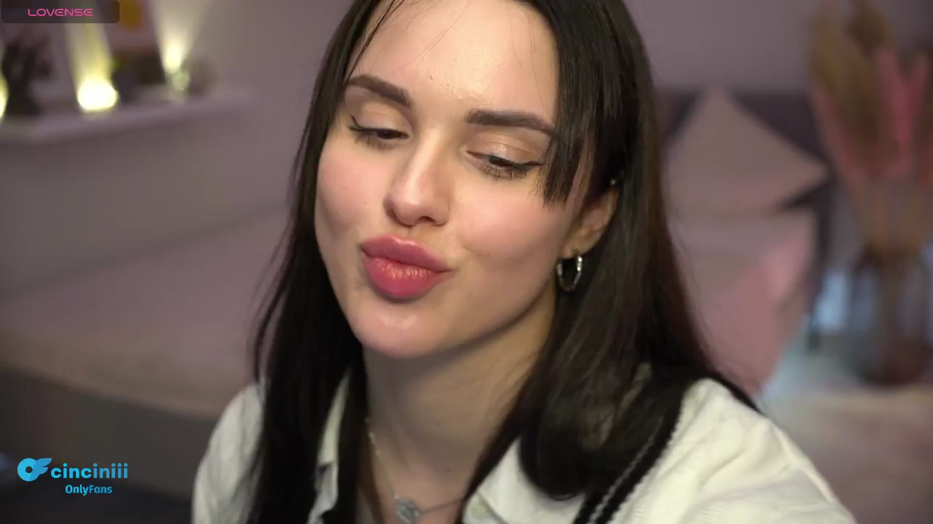 Gallery image thumbnail from NotYourNaomi's myfreecams stream on, 01/26/2025, 19:36 image 12 of 20