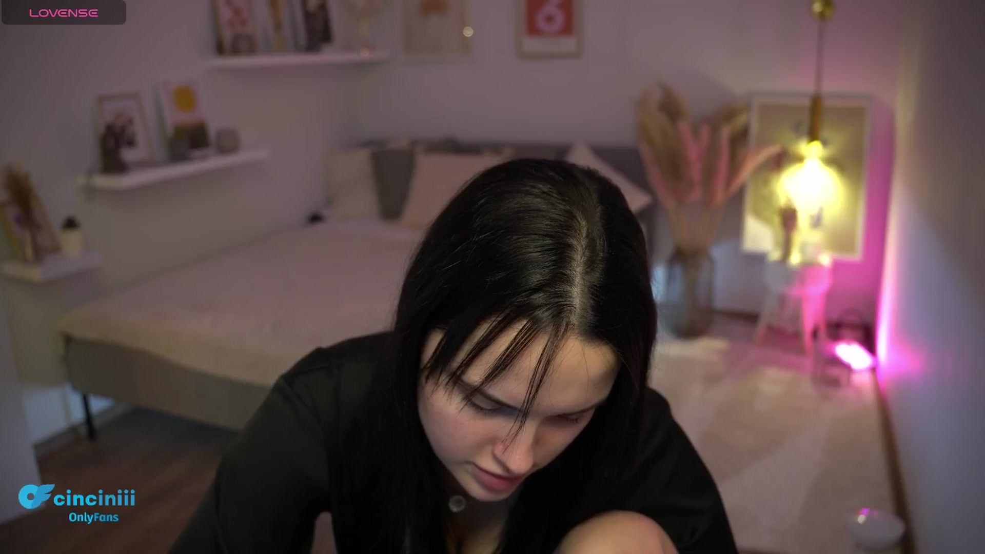 Gallery image thumbnail from NotYourNaomi's myfreecams stream on, 01/28/2025, 22:19 image 5 of 20