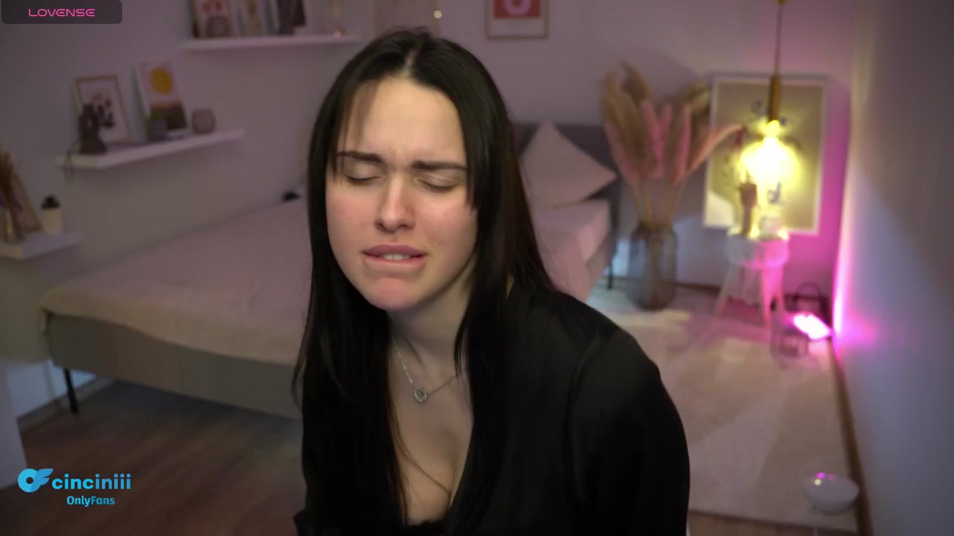 Gallery image thumbnail from NotYourNaomi's myfreecams stream on, 01/28/2025, 22:19 image 1 of 20