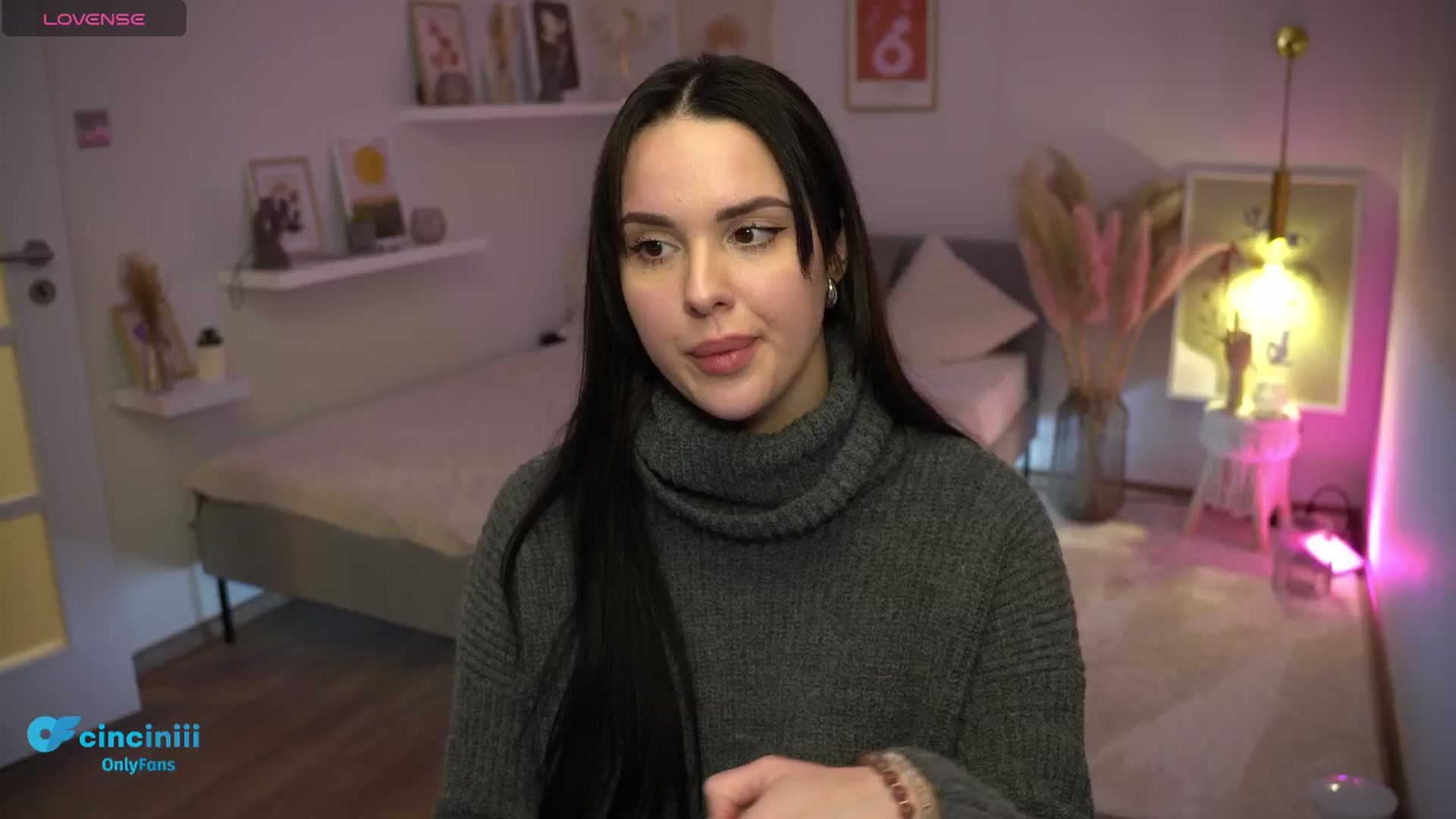 Gallery image thumbnail from NotYourNaomi's myfreecams stream on, 01/29/2025, 19:51 image 7 of 20