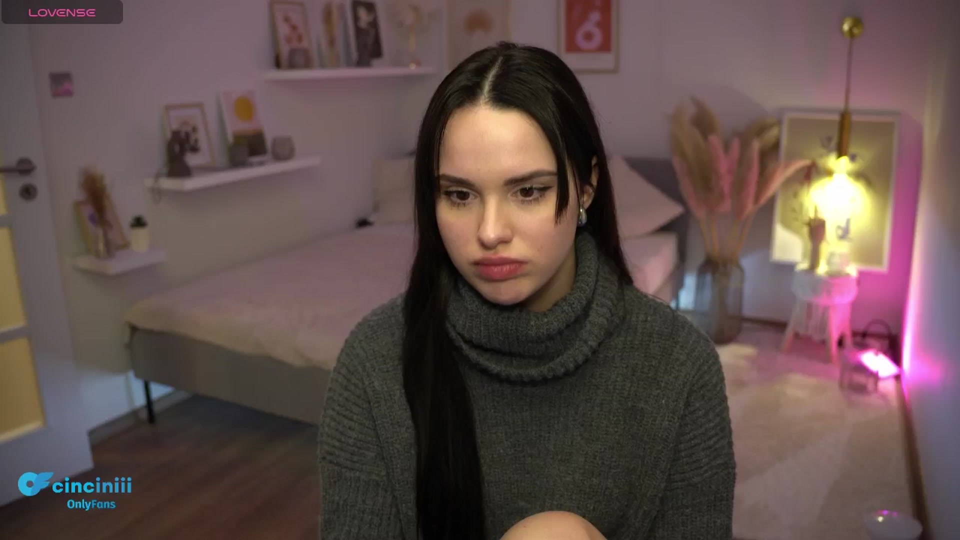 Gallery image thumbnail from NotYourNaomi's myfreecams stream on, 01/29/2025, 19:51 image 6 of 20