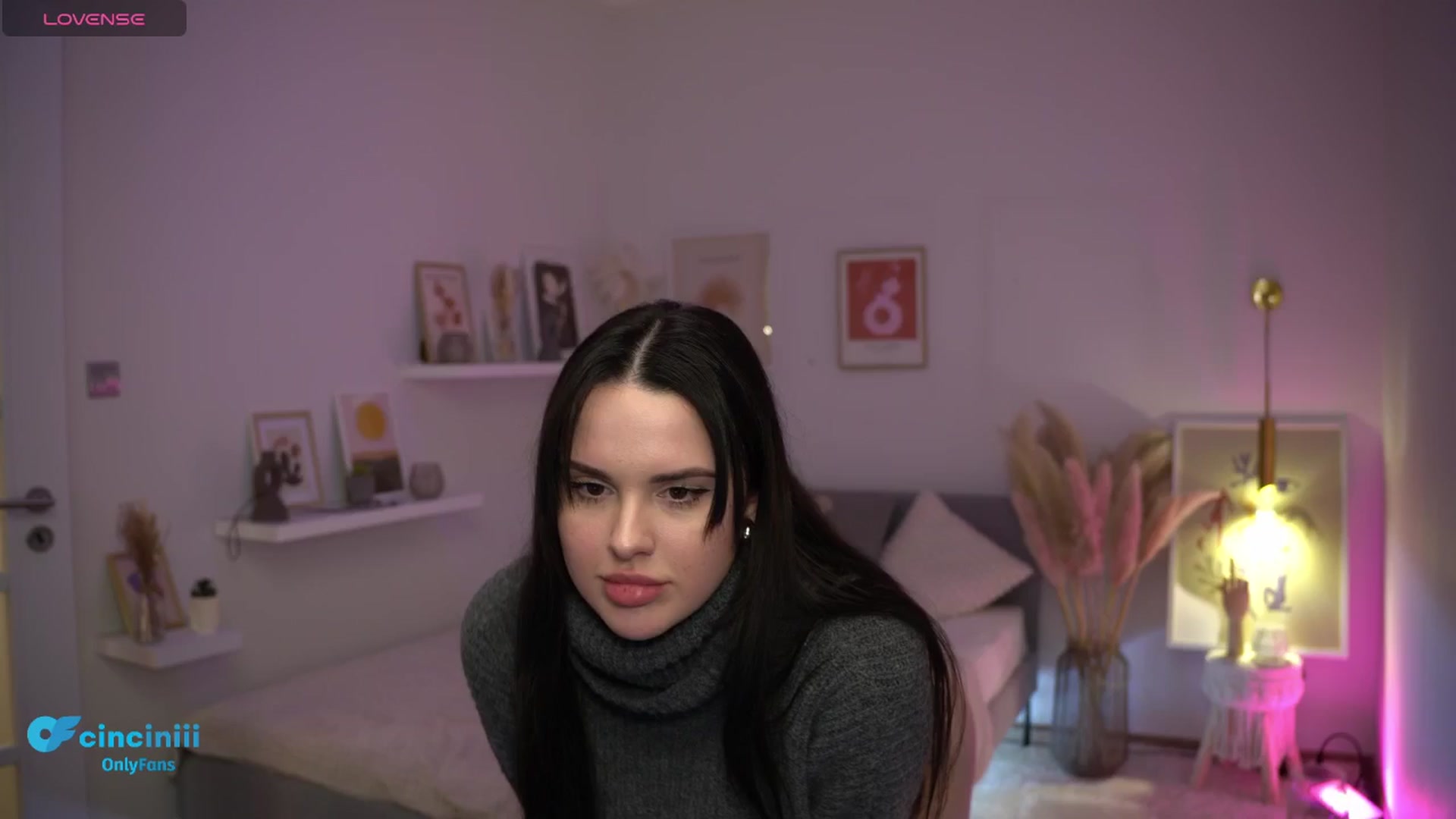 Gallery image thumbnail from NotYourNaomi's myfreecams stream on, 01/29/2025, 19:51 image 10 of 20