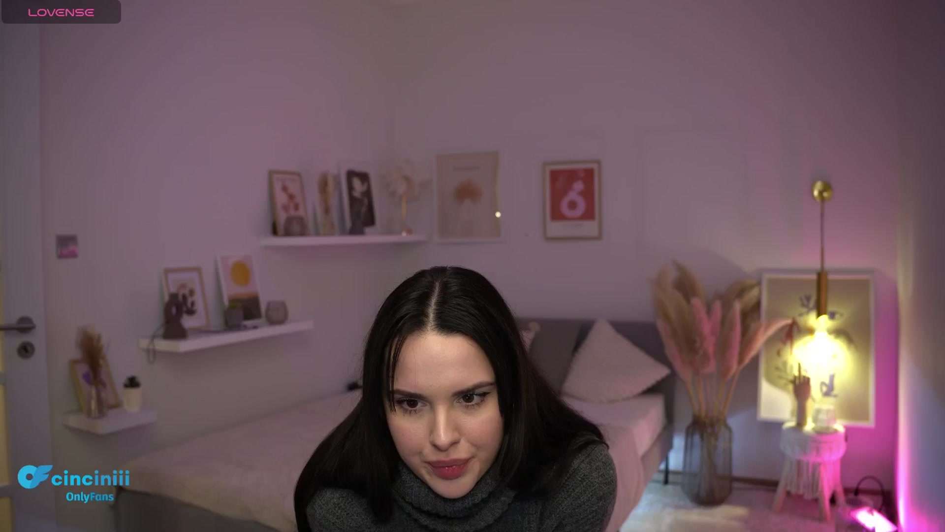 Gallery image thumbnail from NotYourNaomi's myfreecams stream on, 01/29/2025, 19:51 image 12 of 20