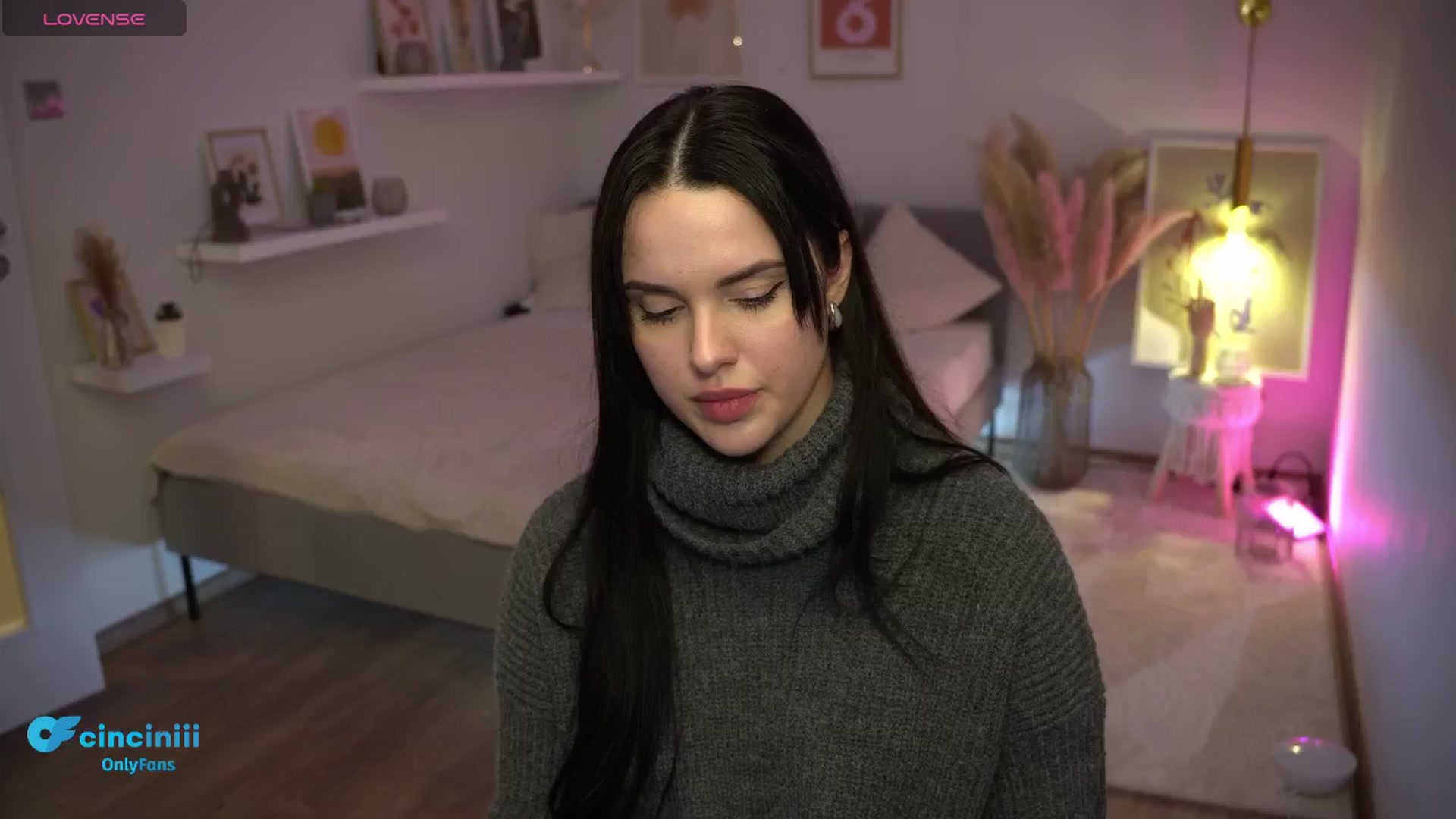 Gallery image thumbnail from NotYourNaomi's myfreecams stream on, 01/29/2025, 19:51 image 18 of 20