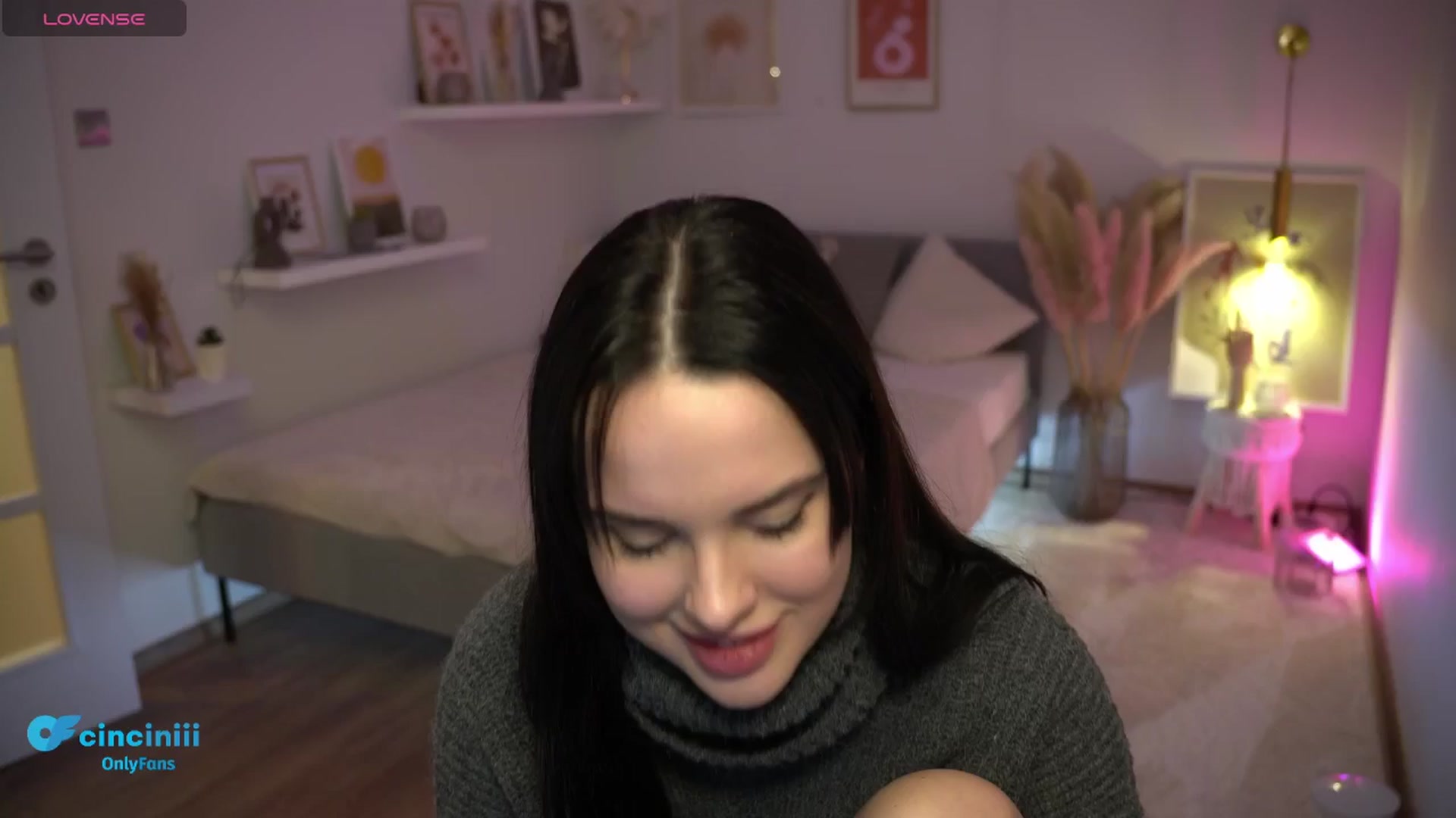 Gallery image thumbnail from NotYourNaomi's myfreecams stream on, 01/29/2025, 19:51 image 9 of 20