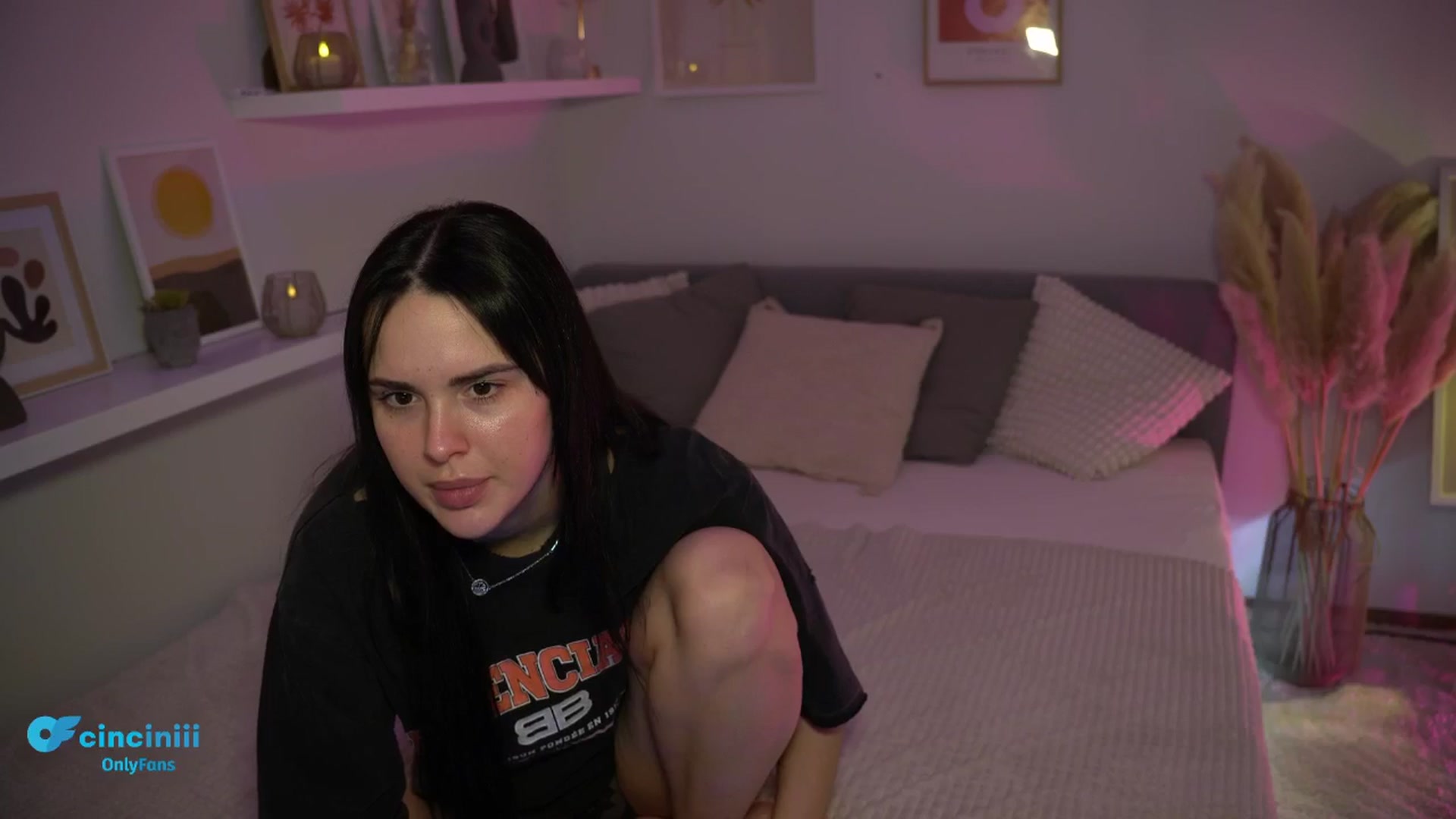 Gallery image thumbnail from NotYourNaomi's myfreecams stream on, 02/02/2025, 22:02 image 7 of 20
