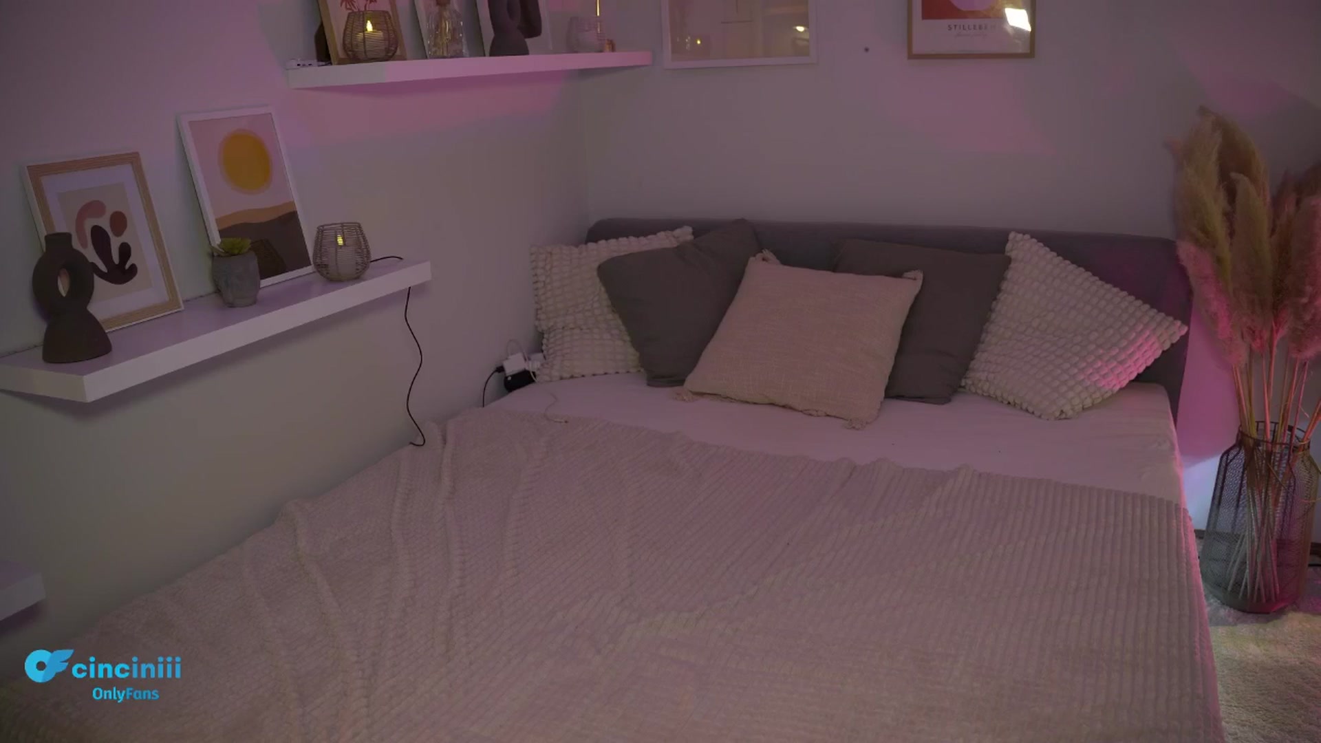 Gallery image thumbnail from NotYourNaomi's myfreecams stream on, 02/02/2025, 22:02 image 11 of 20