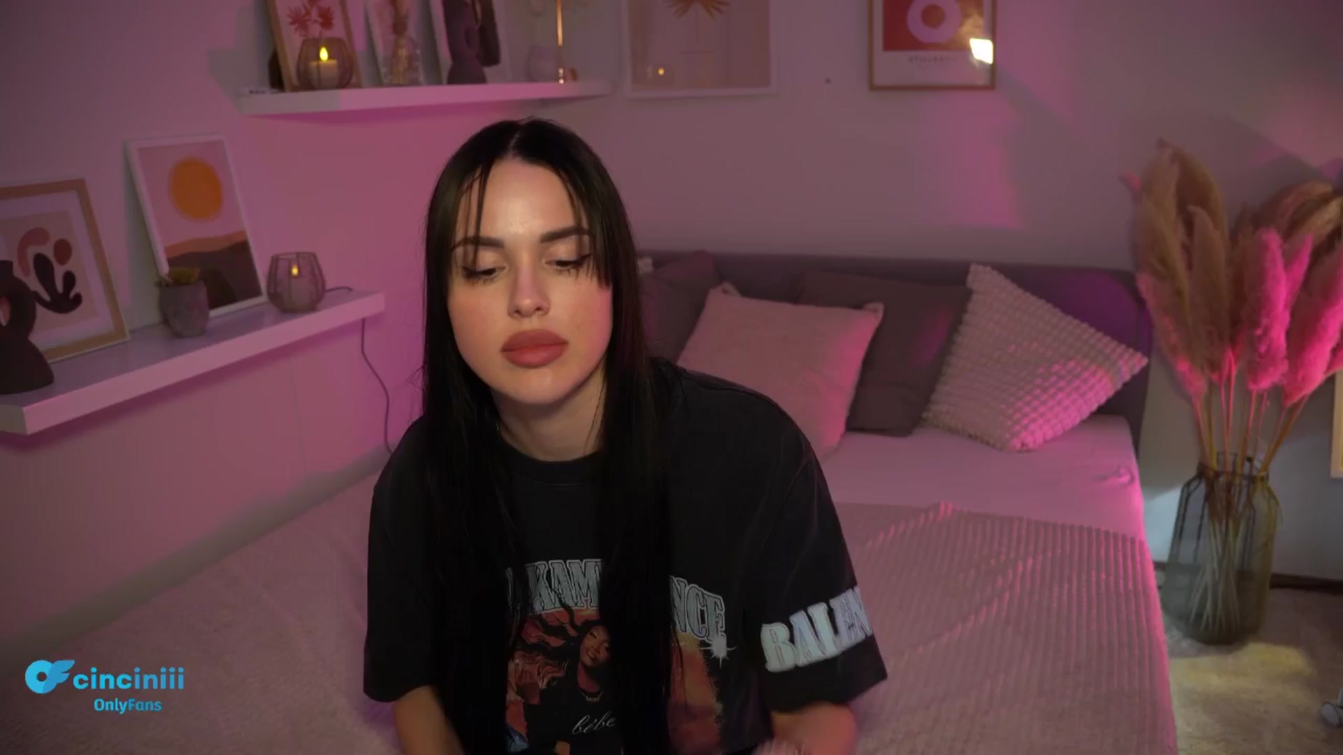 Gallery image thumbnail from NotYourNaomi's myfreecams stream on, 02/04/2025, 21:34 image 20 of 20