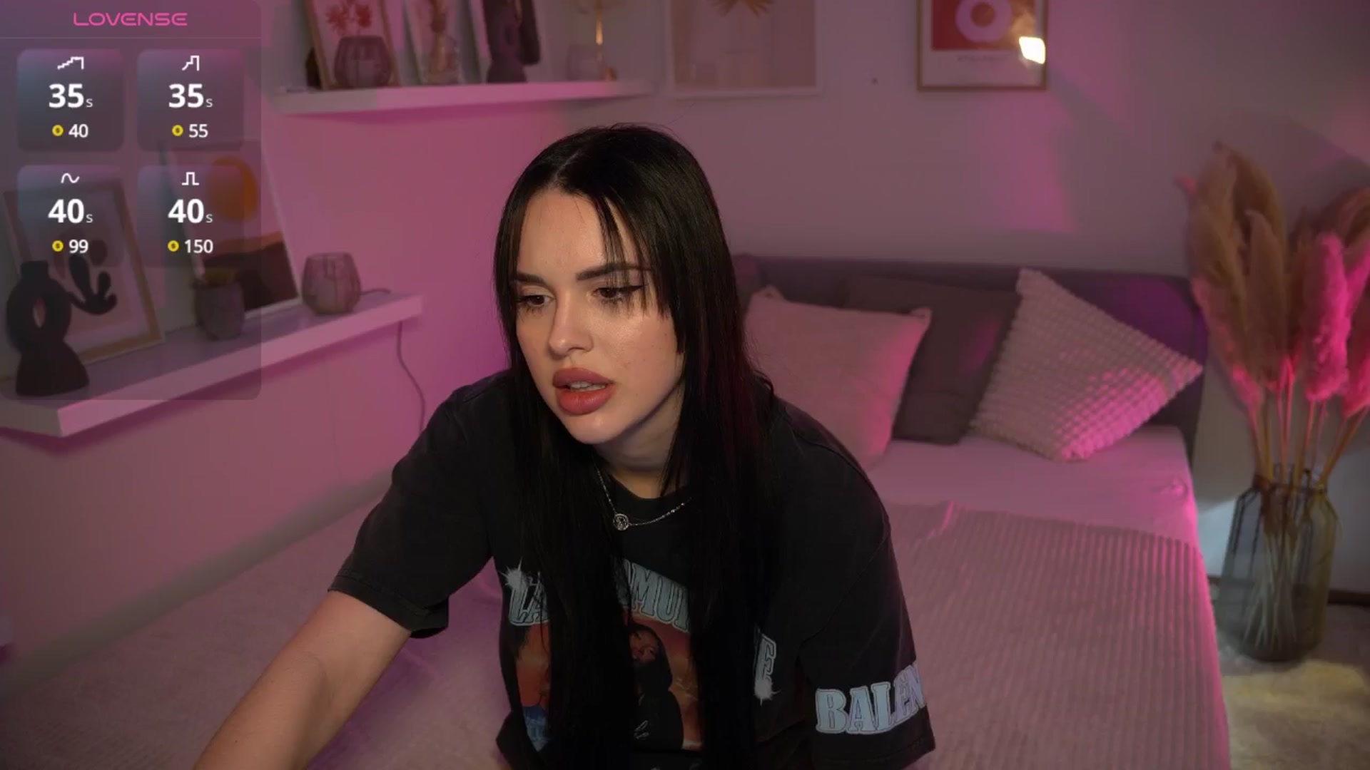 Gallery image thumbnail from NotYourNaomi's myfreecams stream on, 02/04/2025, 21:34 image 4 of 20