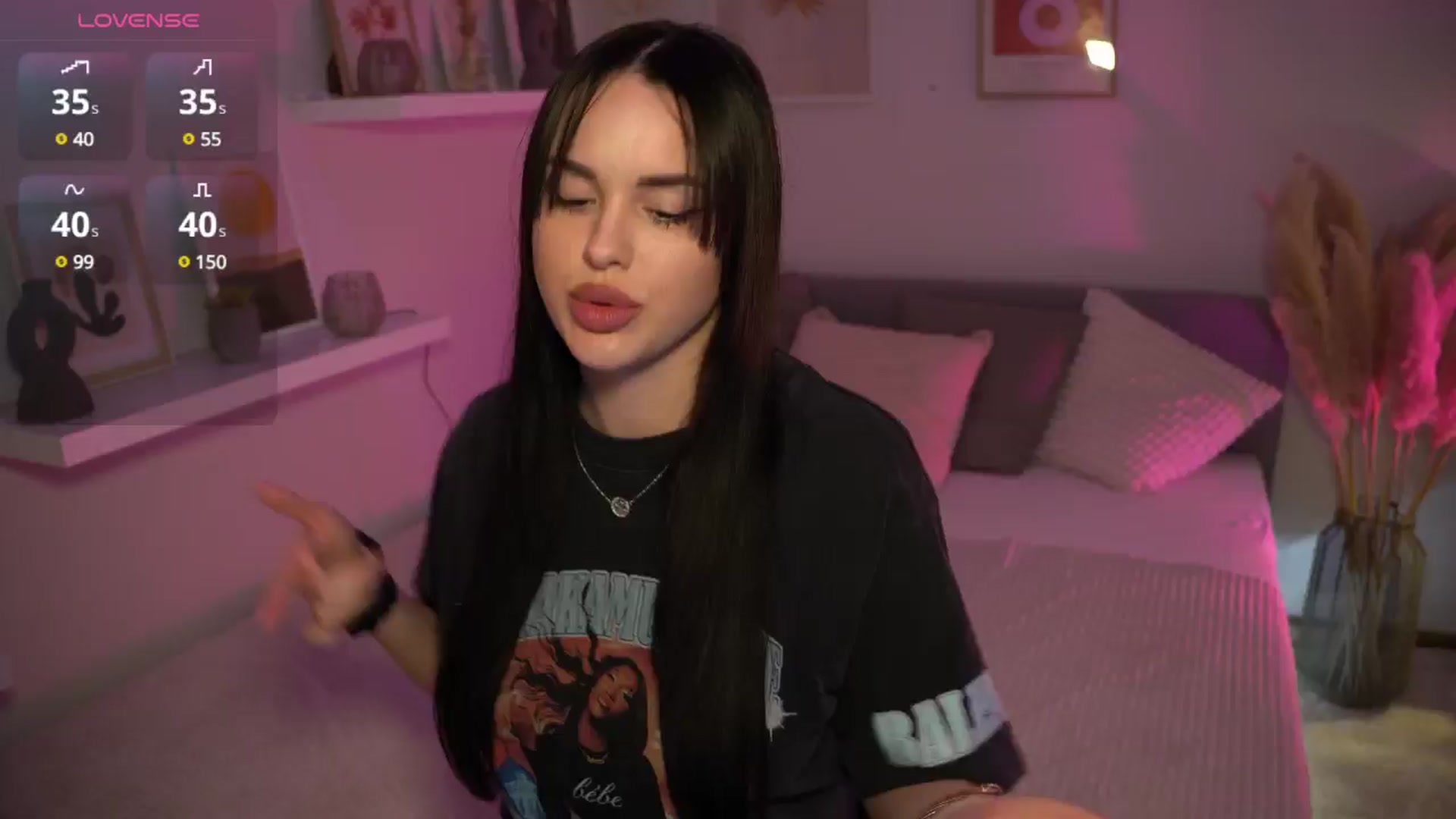 Gallery image thumbnail from NotYourNaomi's myfreecams stream on, 02/04/2025, 21:34 image 1 of 20