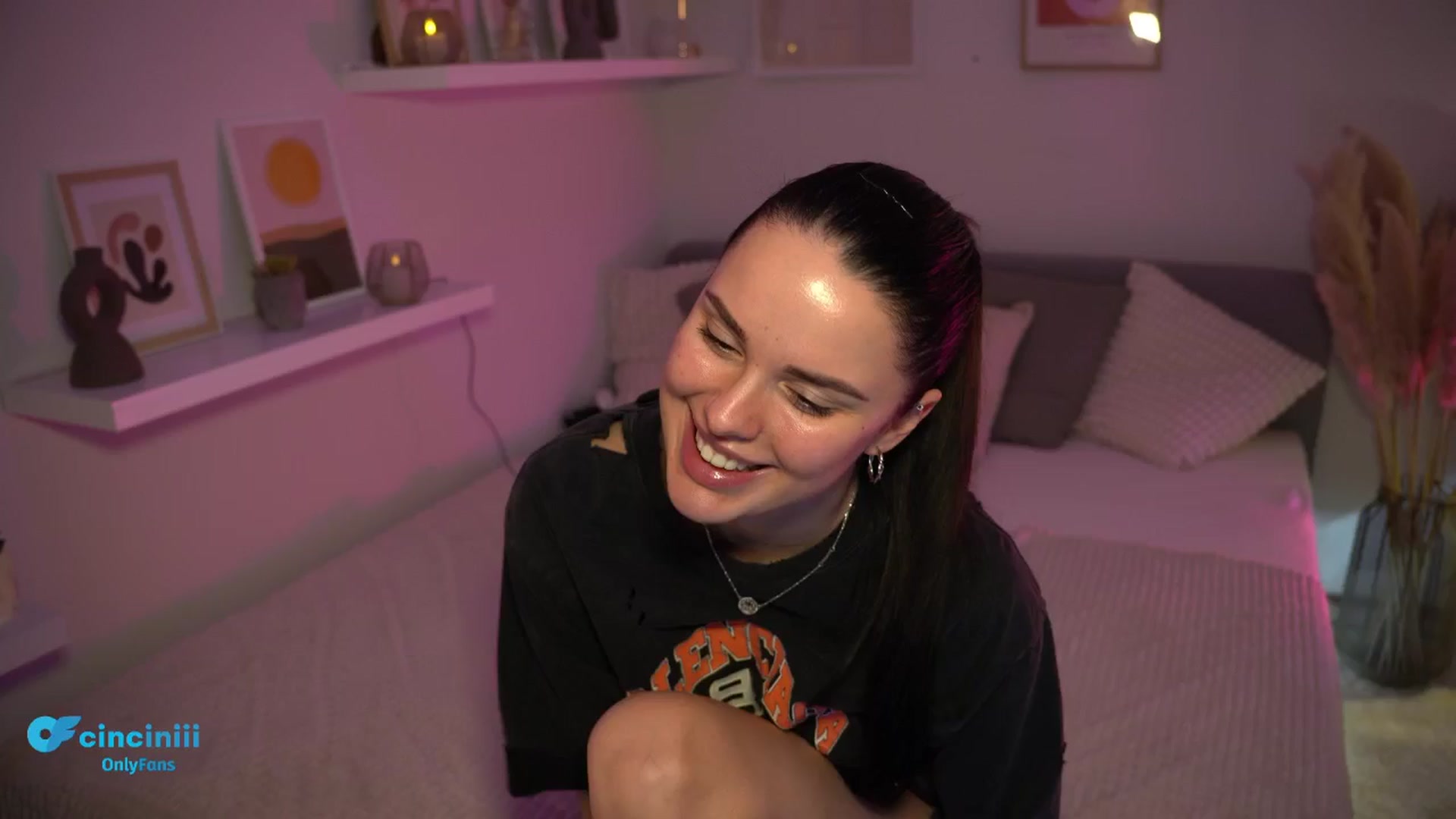 Gallery image thumbnail from NotYourNaomi's myfreecams stream on, 02/05/2025, 22:09 image 8 of 20