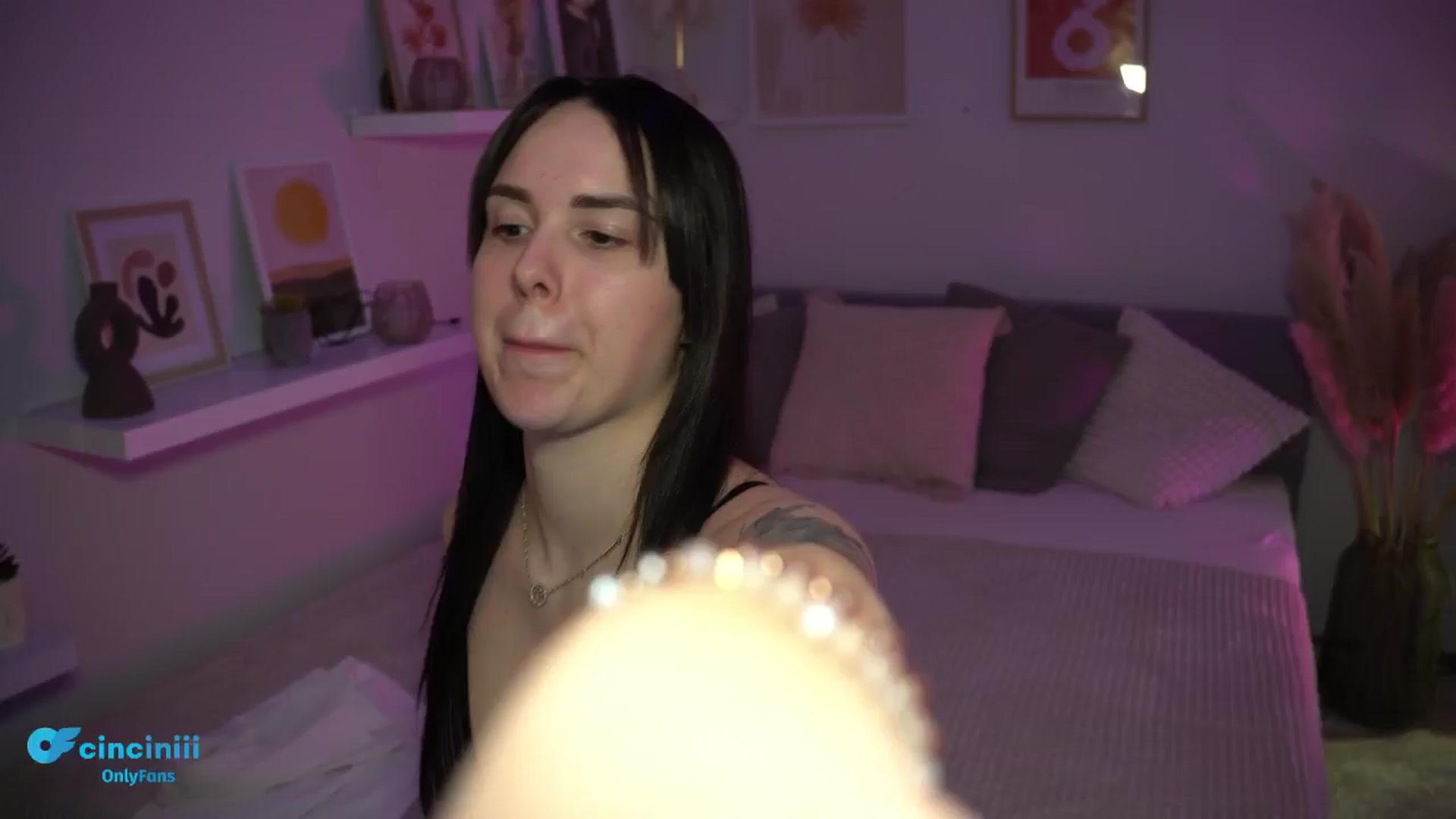 Gallery image thumbnail from NotYourNaomi's myfreecams stream on, 02/10/2025, 20:46 image 17 of 20