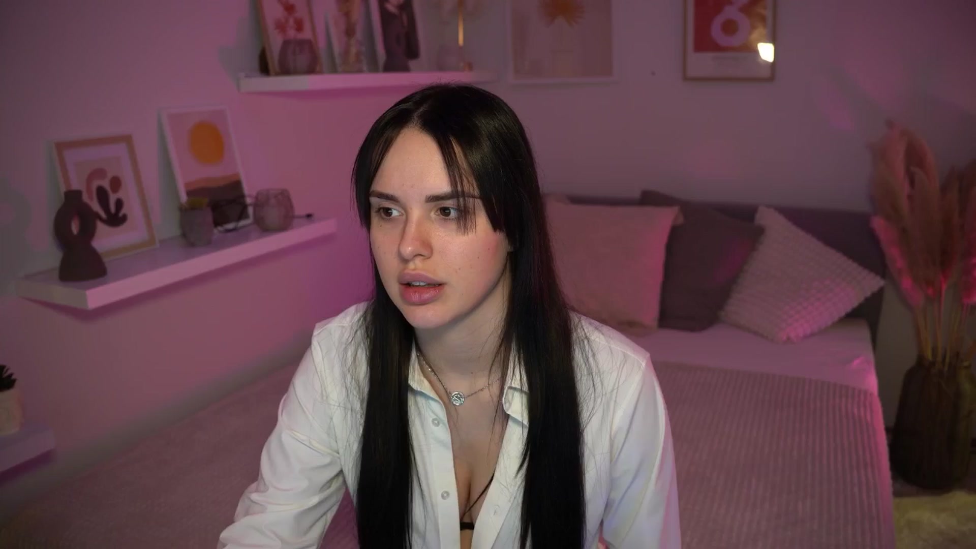 Gallery image thumbnail from NotYourNaomi's myfreecams stream on, 02/10/2025, 20:46 image 3 of 20