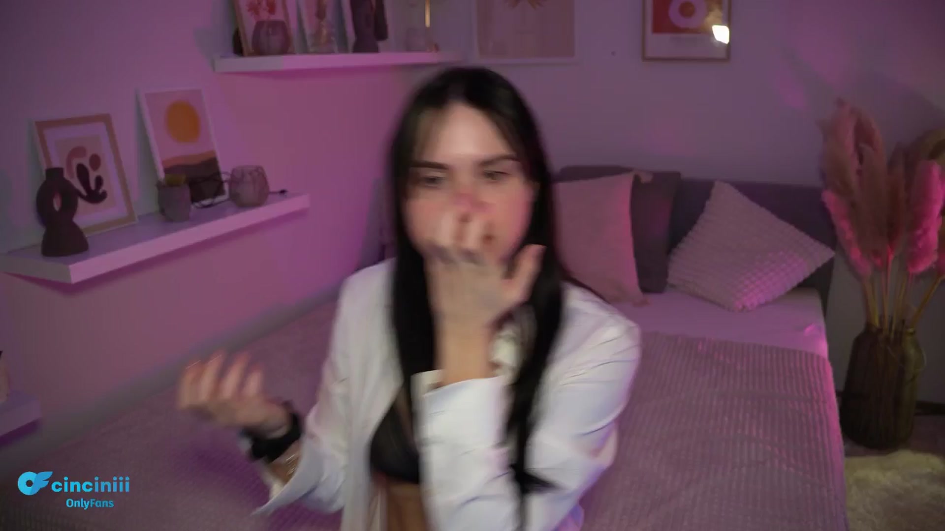 Gallery image thumbnail from NotYourNaomi's myfreecams stream on, 02/10/2025, 22:14 image 10 of 20