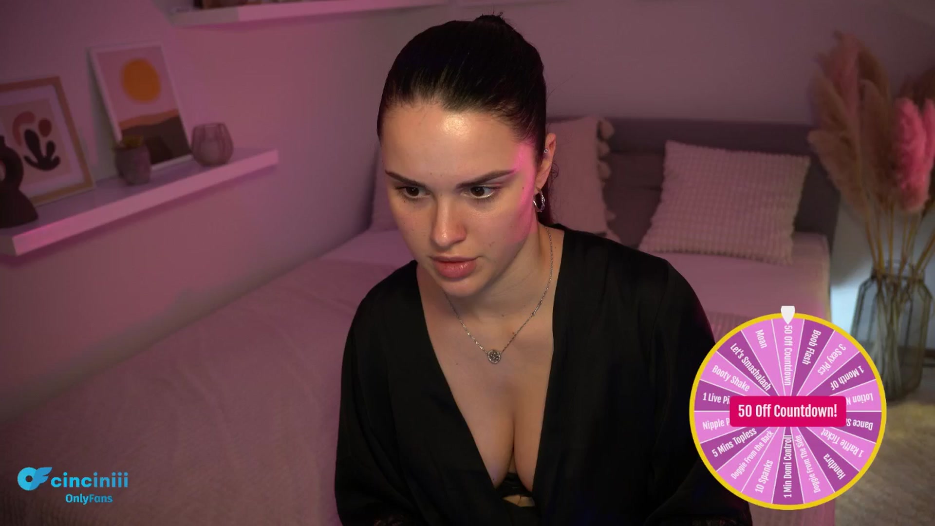 Gallery image thumbnail from NotYourNaomi's myfreecams stream on, 02/27/2025, 20:32 image 2 of 20