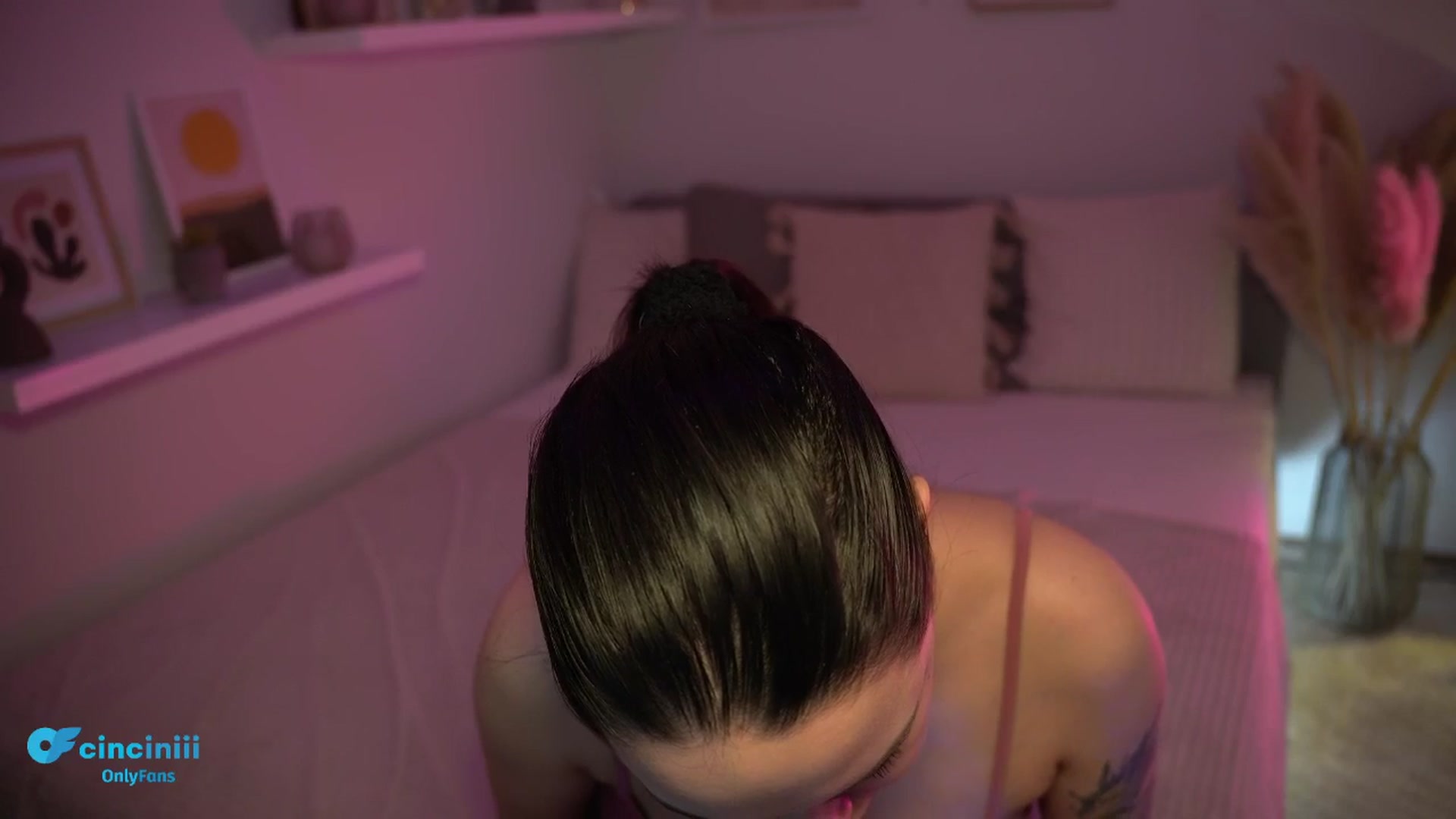 Gallery image thumbnail from NotYourNaomi's myfreecams stream on, 02/28/2025, 08:05 image 2 of 20