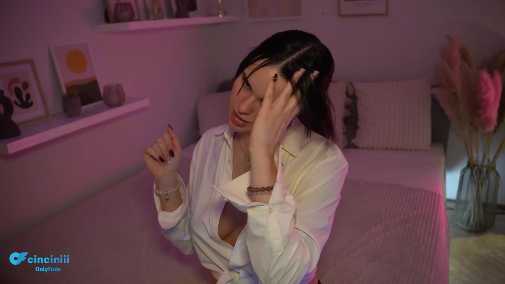 Gallery image thumbnail from NotYourNaomi's myfreecams stream on, 03/04/2025, 20:41 image 14 of 20