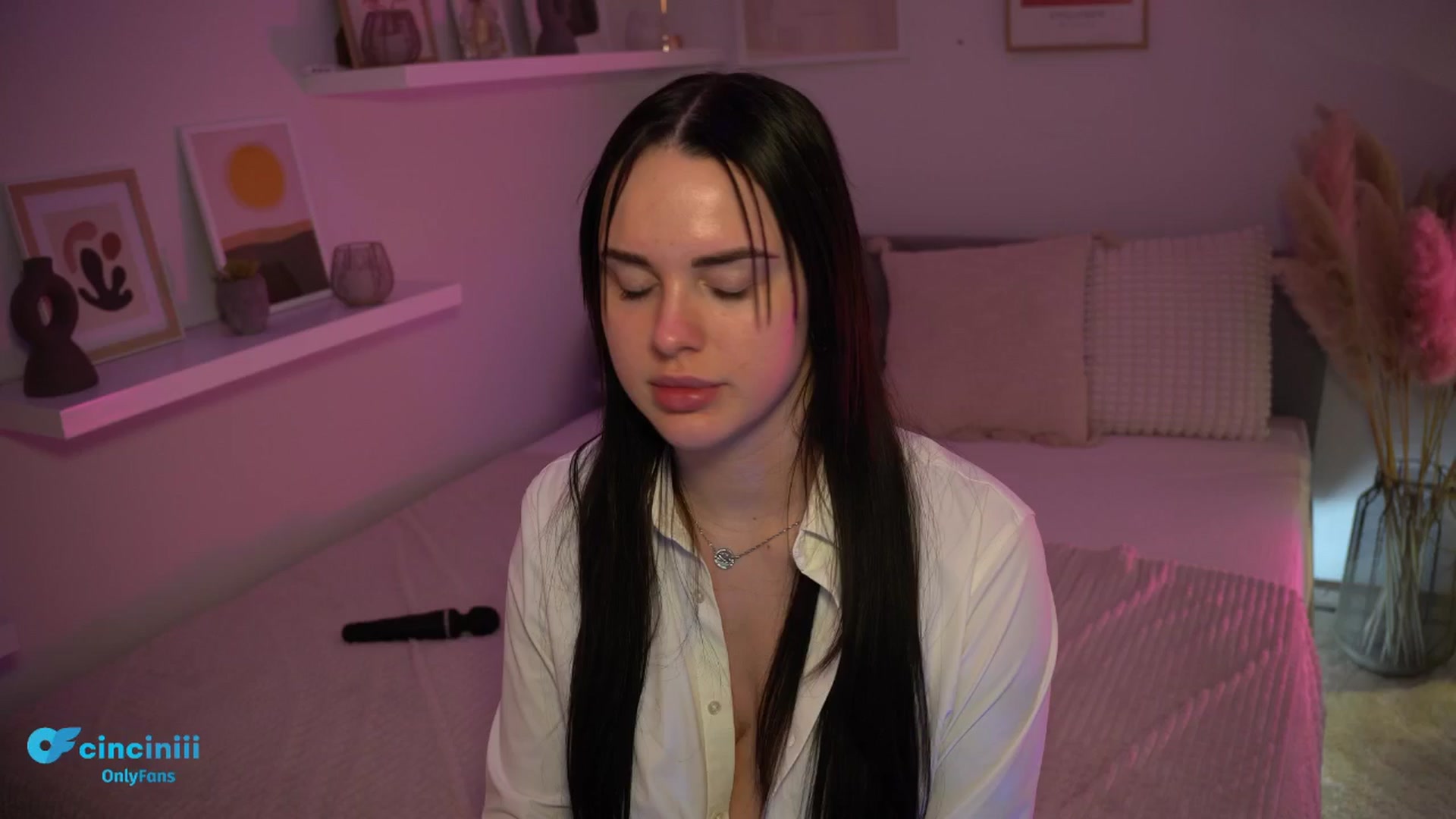 Gallery image thumbnail from NotYourNaomi's myfreecams stream on, 03/04/2025, 21:57 image 19 of 20