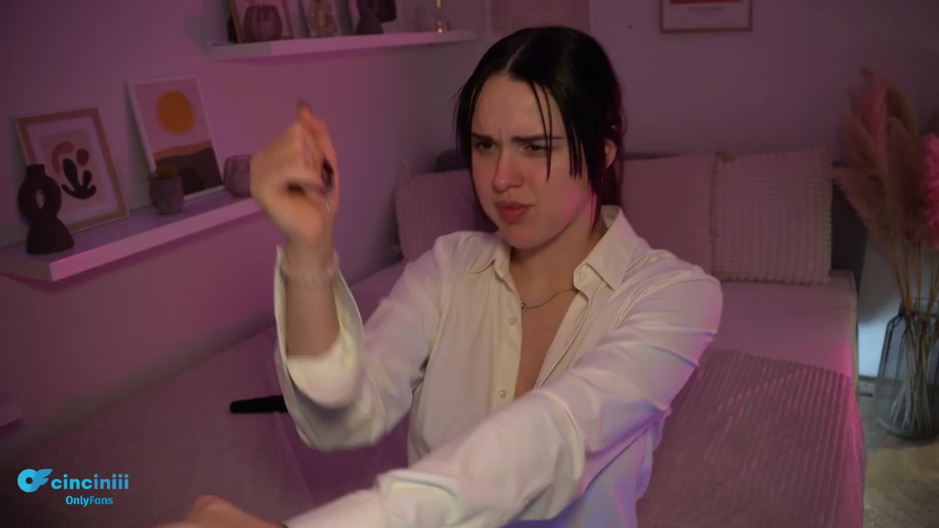 Gallery image thumbnail from NotYourNaomi's myfreecams stream on, 03/04/2025, 21:57 image 3 of 20