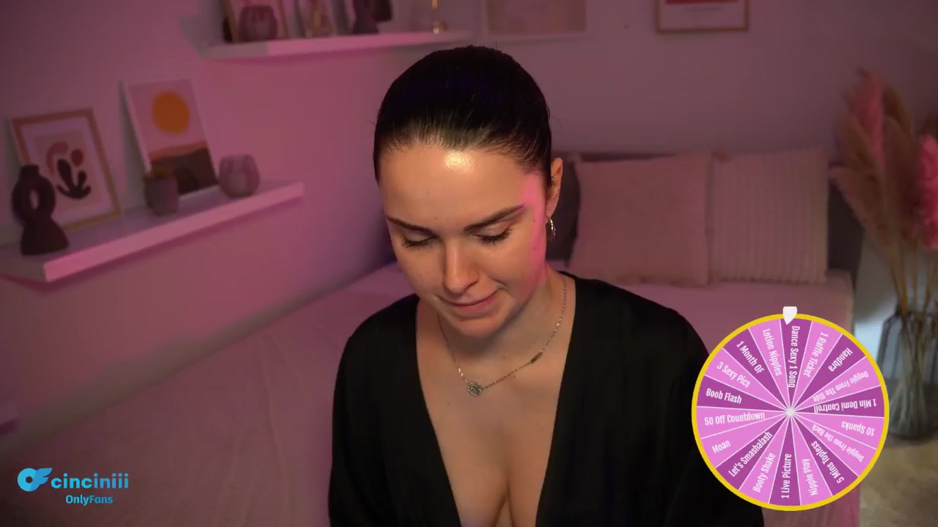 Gallery image thumbnail from NotYourNaomi's myfreecams stream on, 03/05/2025, 20:17 image 13 of 20